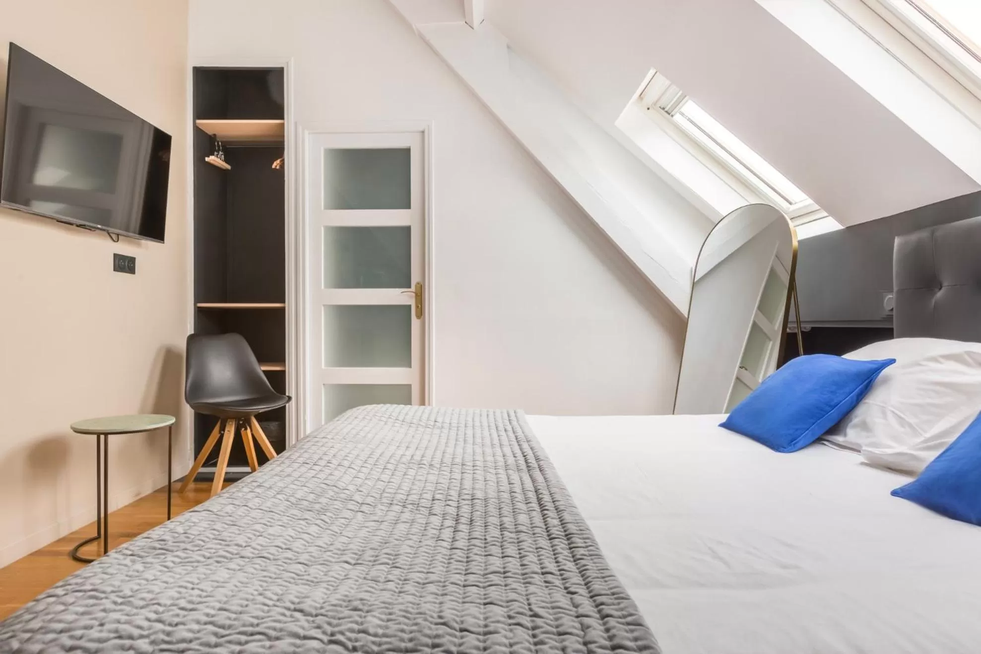 Bedroom, Bed in Au Chat Qui Dort Lille - Villa Gounod