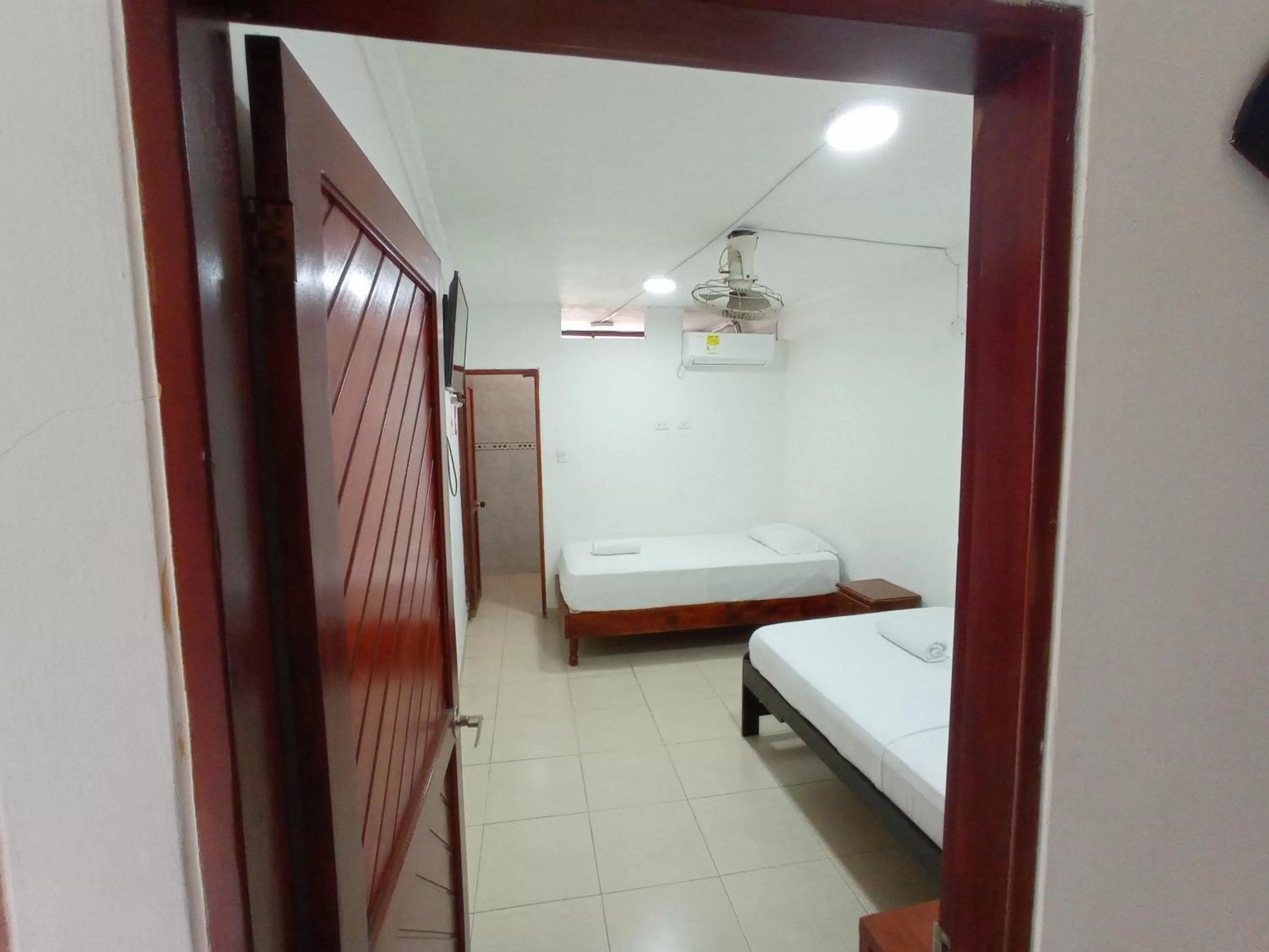 Bedroom, Bathroom in Hotel Tamaca Real