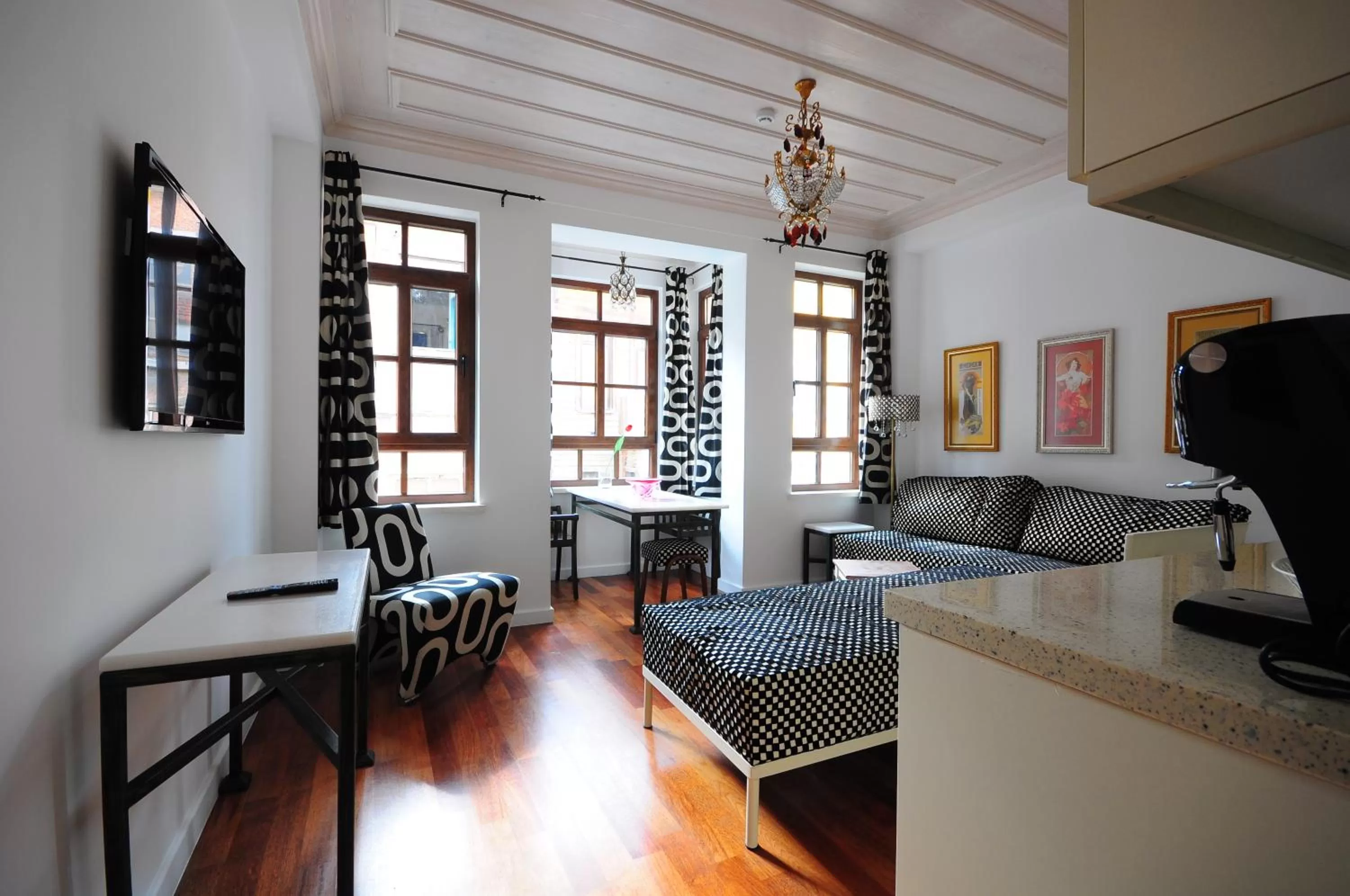 Photo of the whole room in Villa Pera Suite Hotel