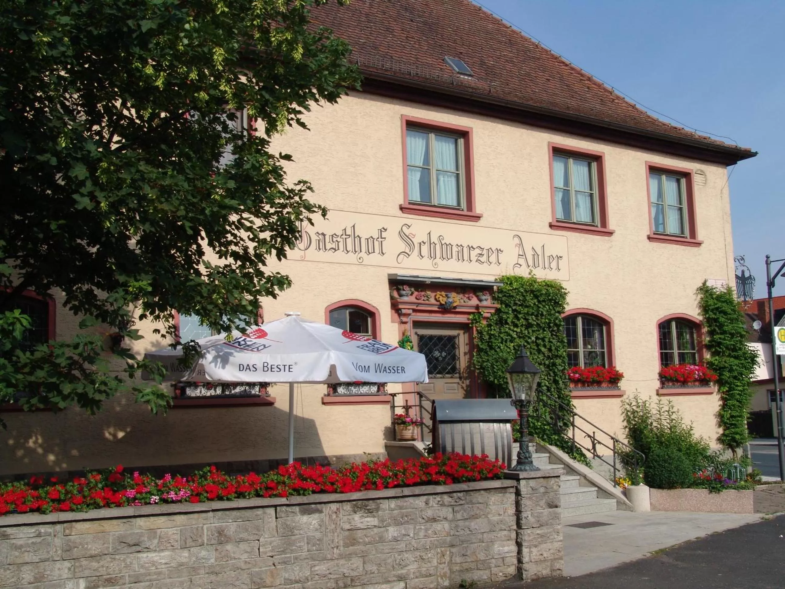 Schwarzer Adler - Hotel Garni