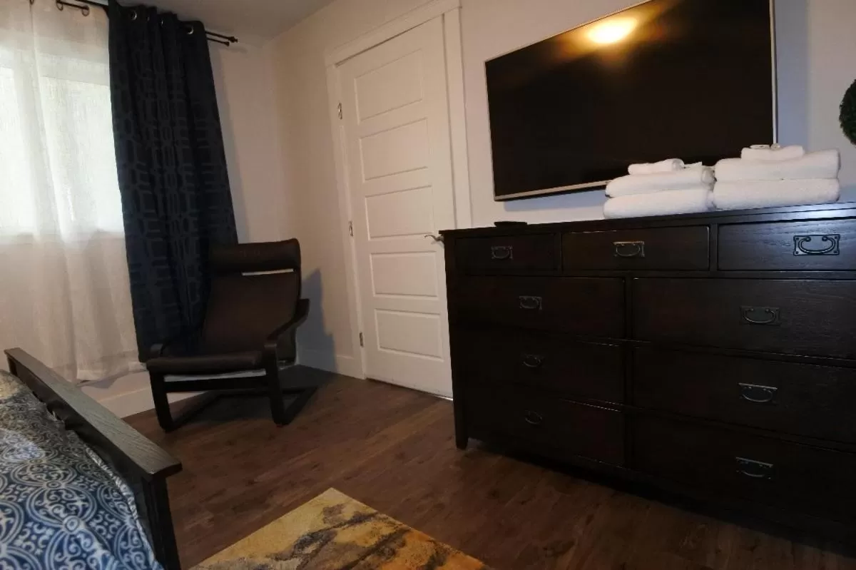 Bed in Black Rooster Guesthouse