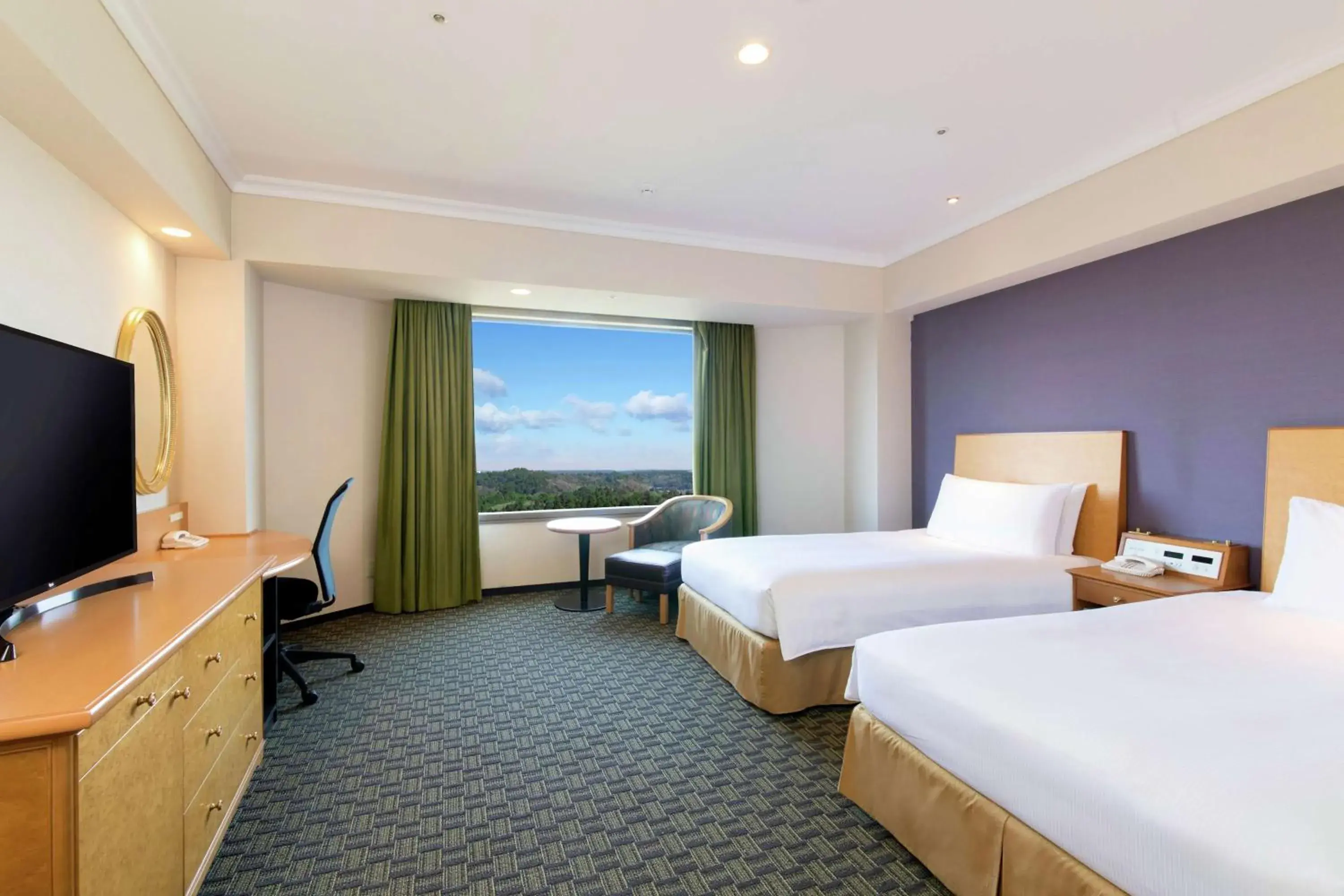 Deluxe Twin Room in Hilton Tokyo Narita Airport Deluxe Twin Room in Hilton Tokyo Narita Airport