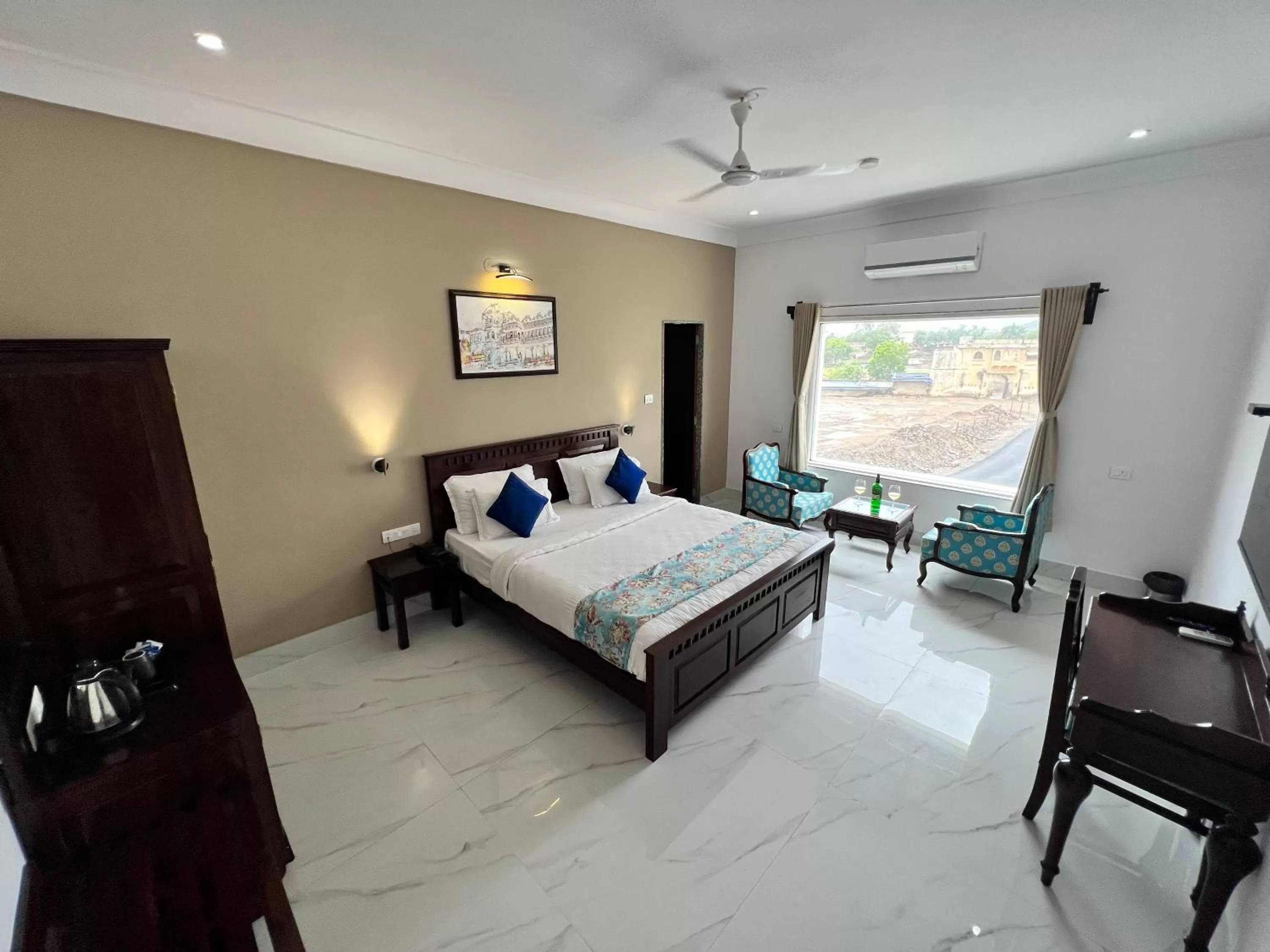 Bedroom in Revaas Lake View Boutique Stay
