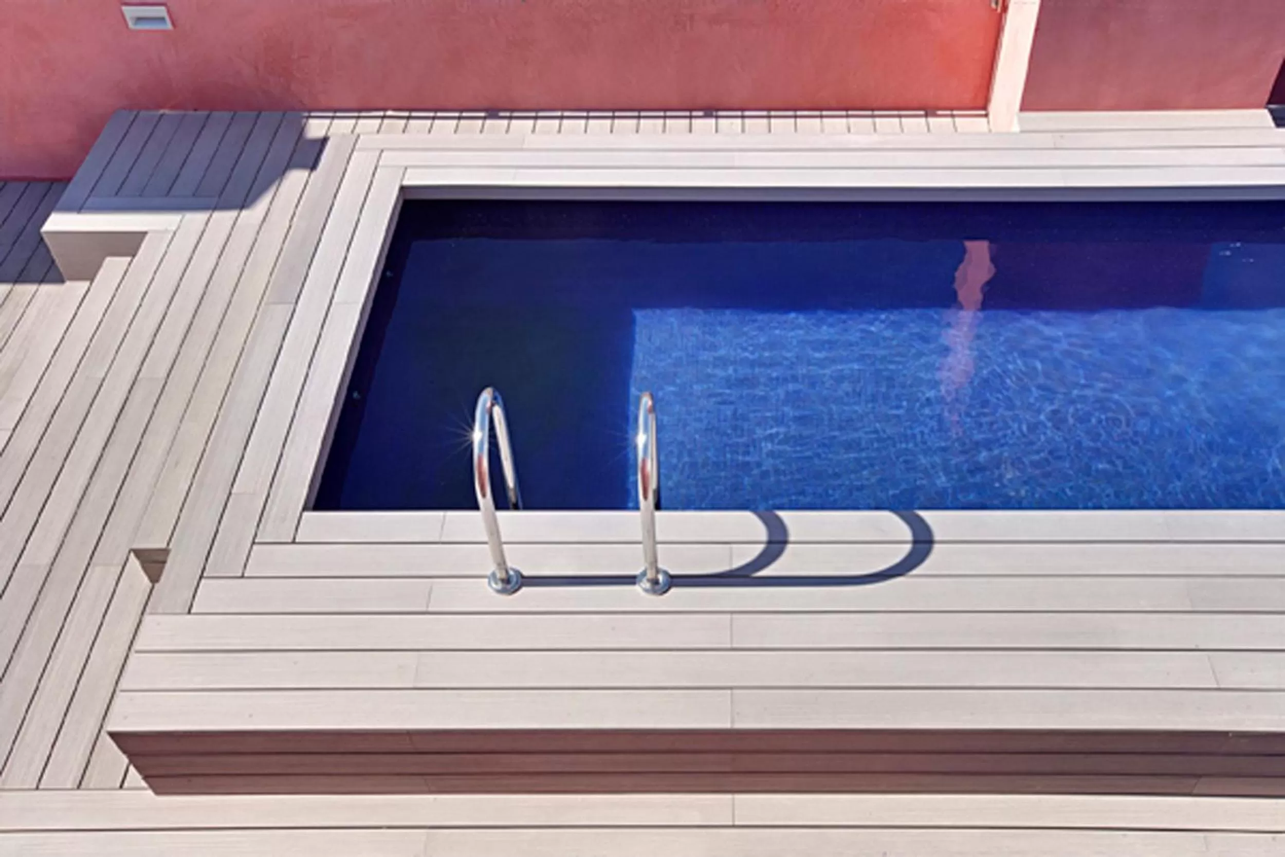 Swimming pool in Aparthotel Arai 4* Superior