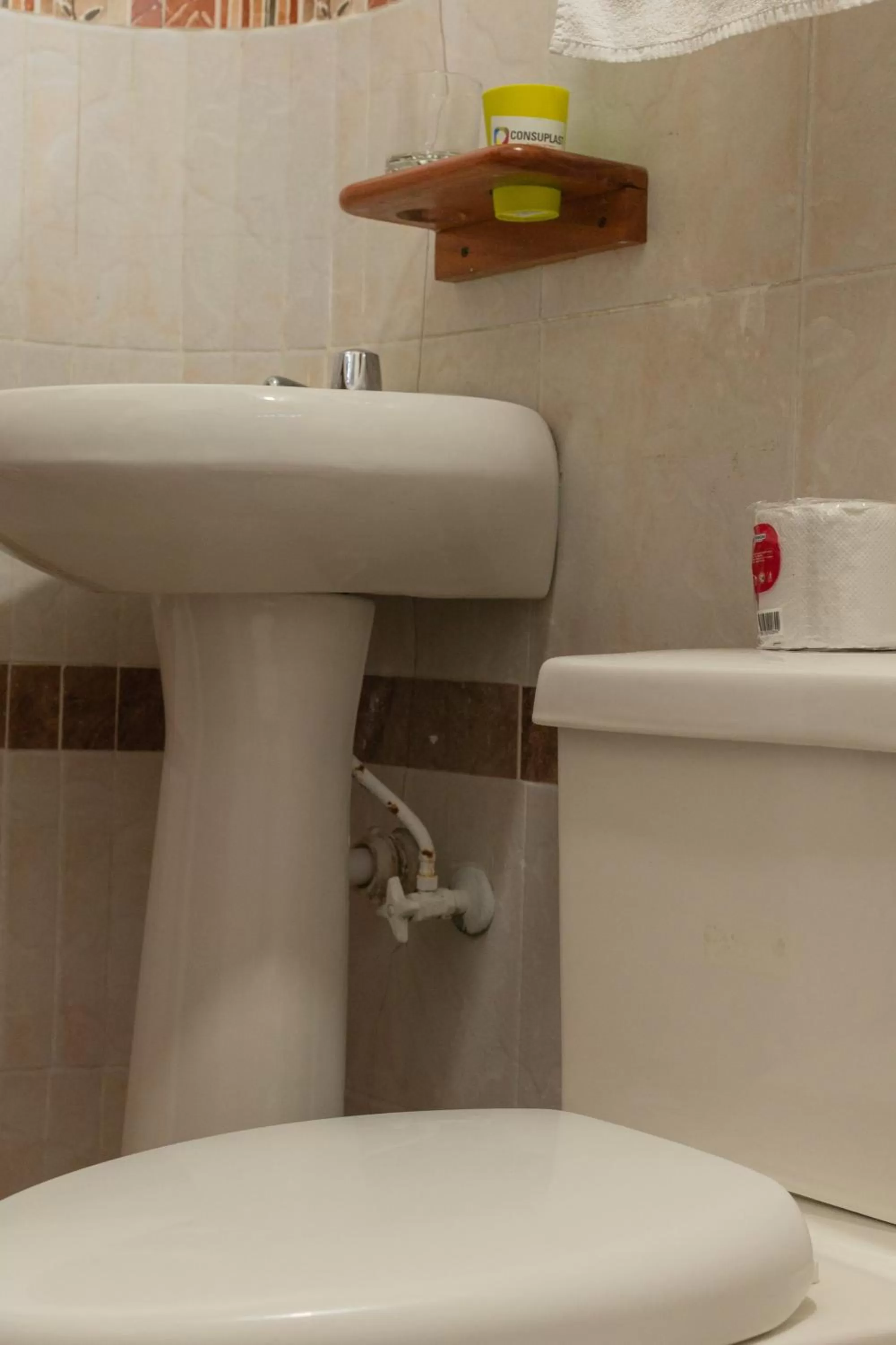 Bathroom in Hotel Crossman