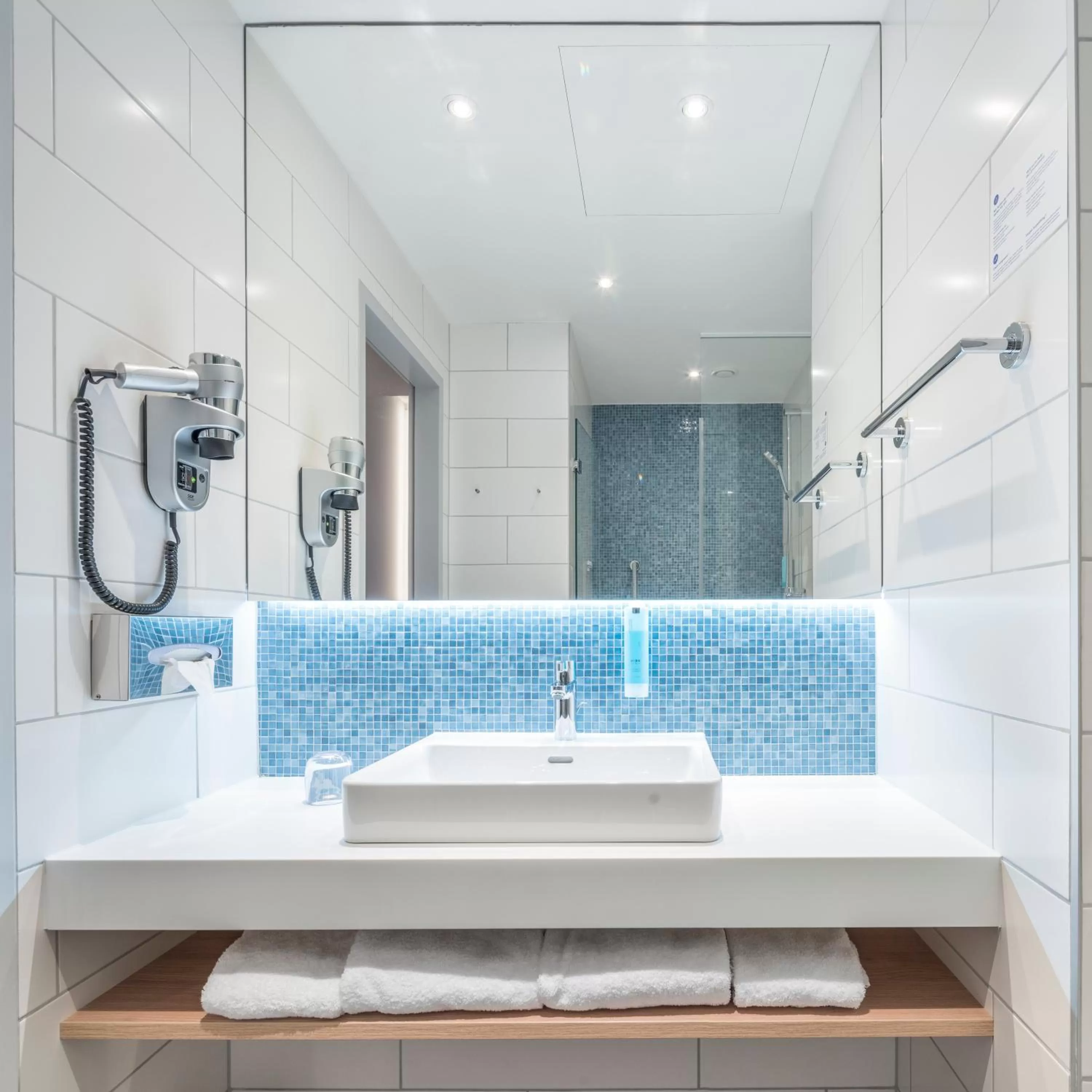 Bathroom in Holiday Inn Express - Berlin - Alexanderplatz by IHG