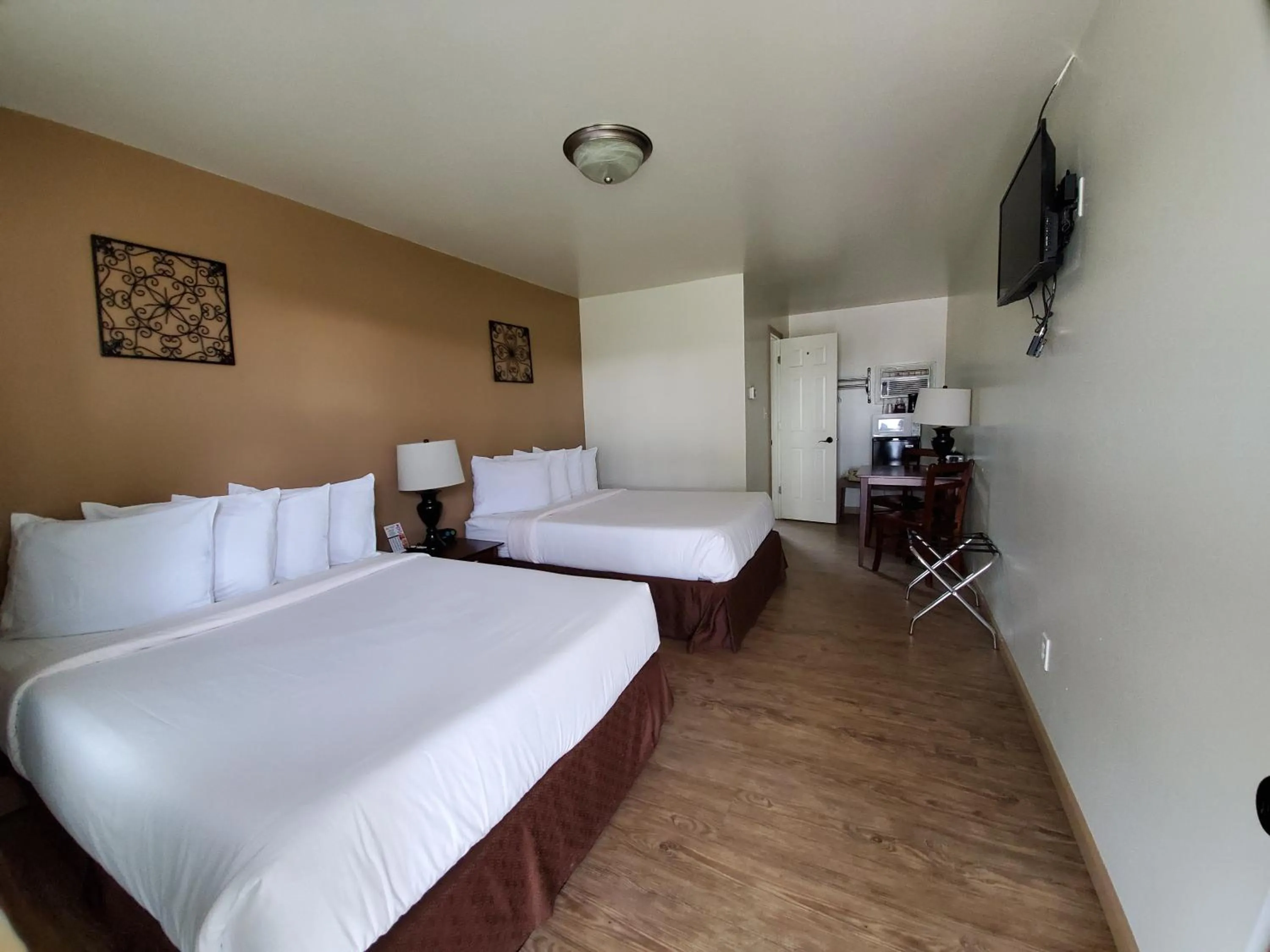 Sunset Lodge Escanaba