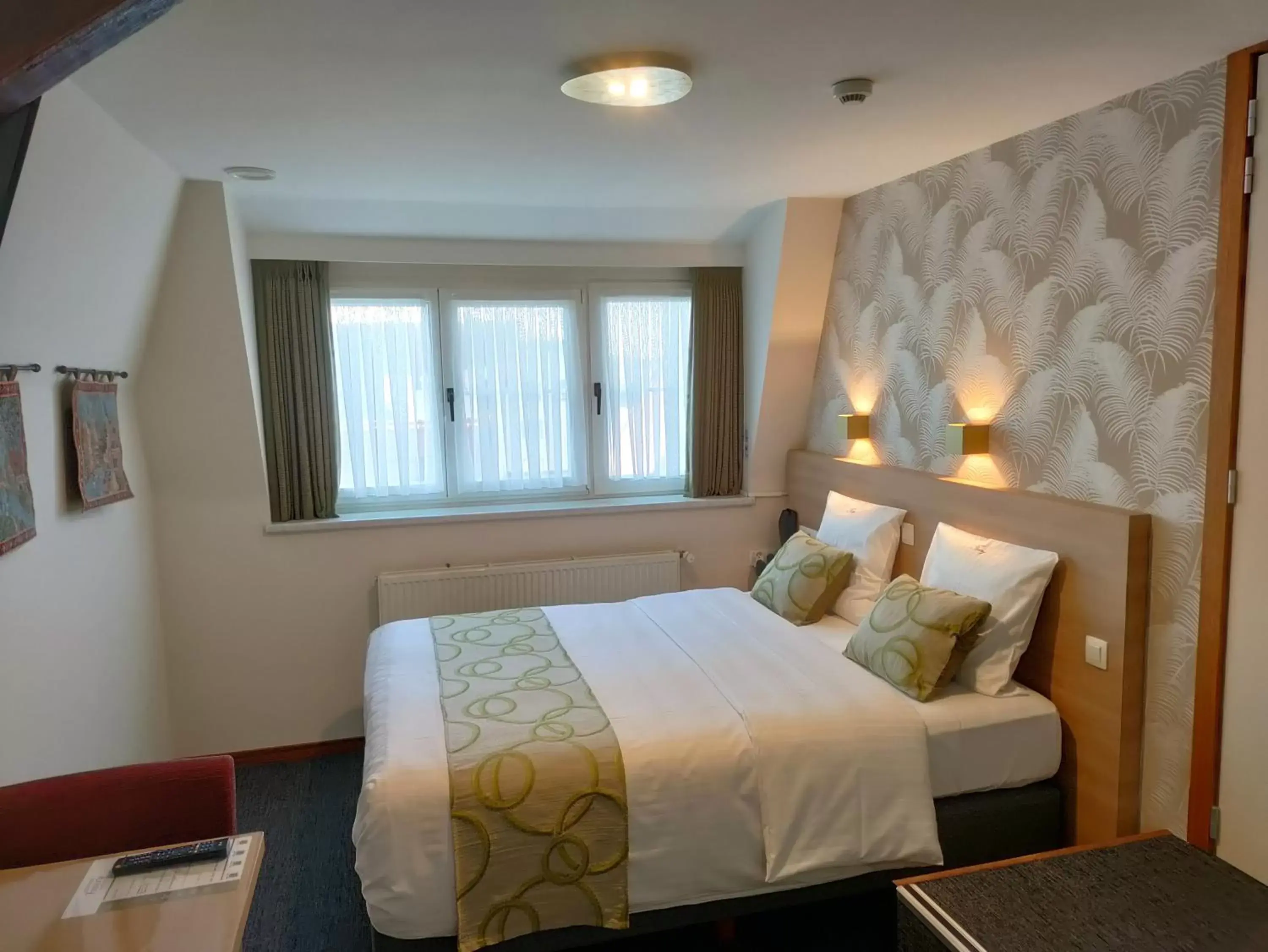 Queen Room in Hotel Fevery Queen Room in Hotel Fevery