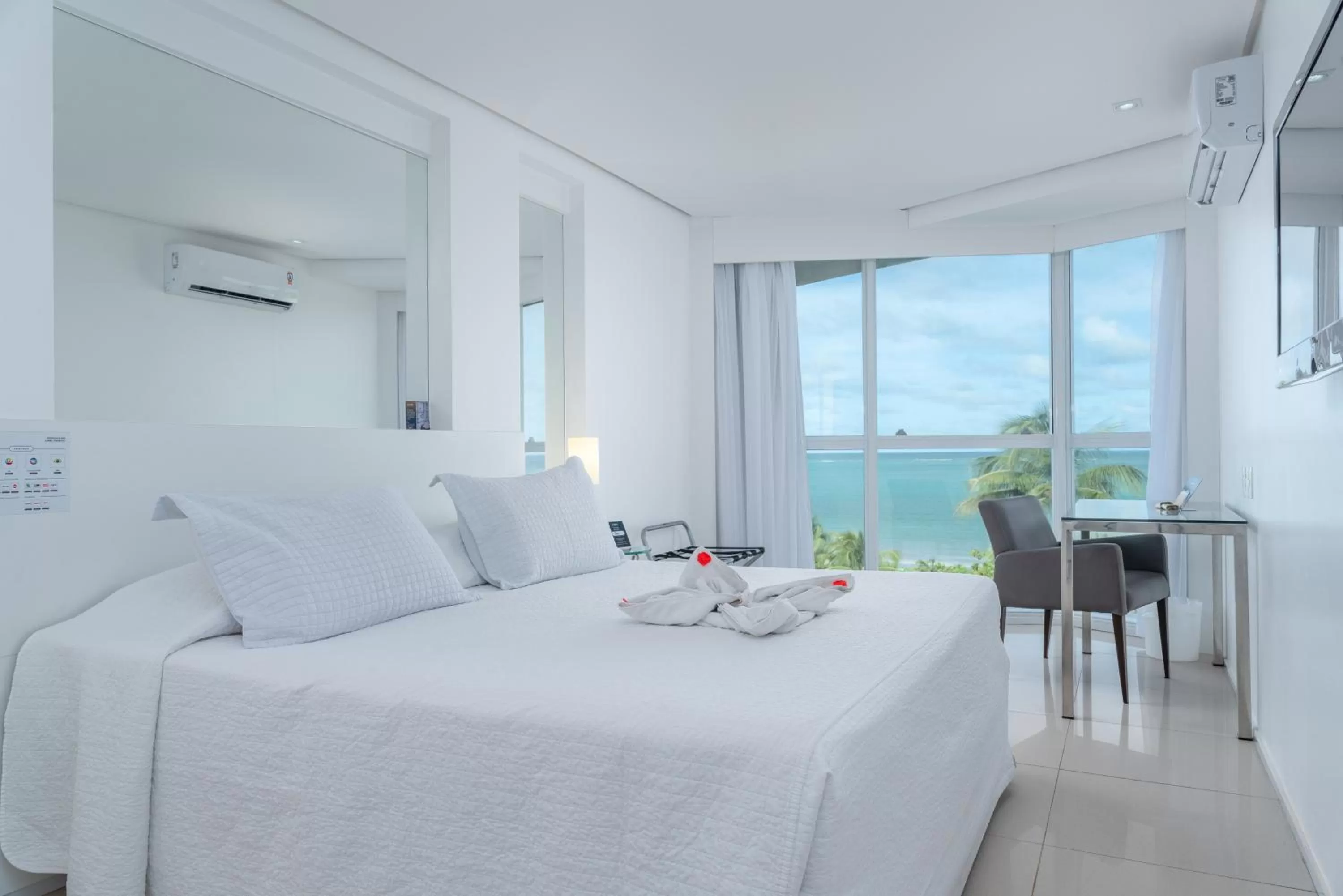 Bed in Hotel Brisa Praia Pajuçara