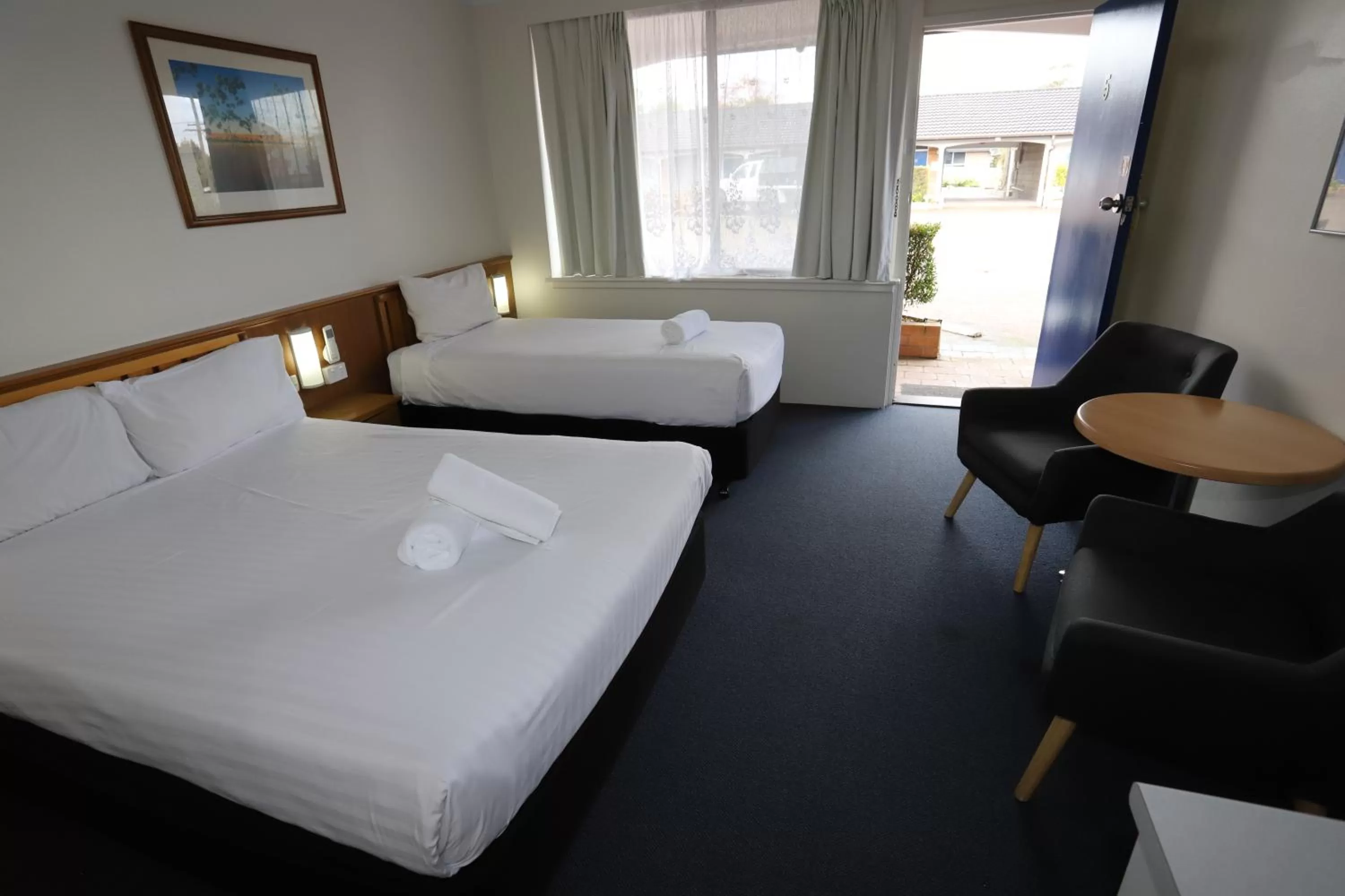 Bed in Reign Inn Newcastle