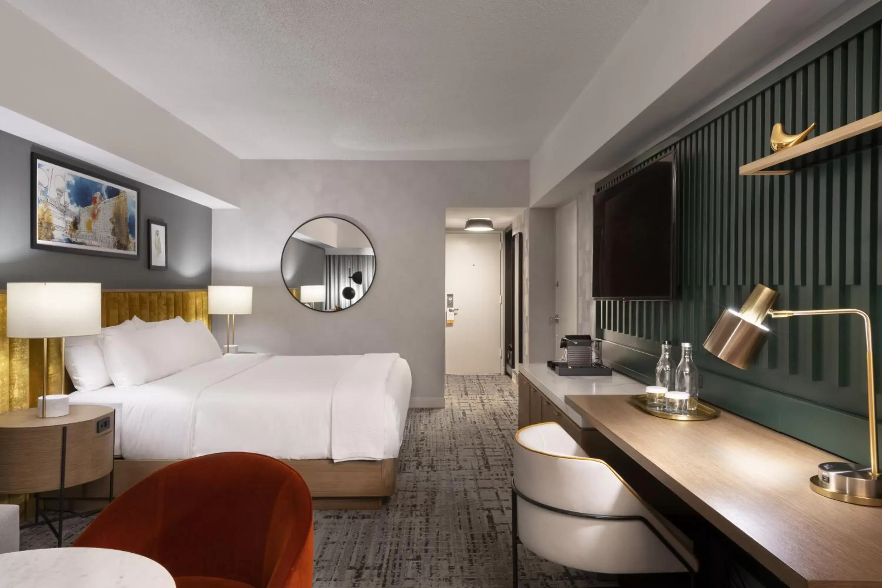 Premium King Room with Skyline View in voco Chicago Downtown - Riverwalk by IHG Premium King Room with Skyline View in voco Chicago Downtown - Riverwalk by IHG