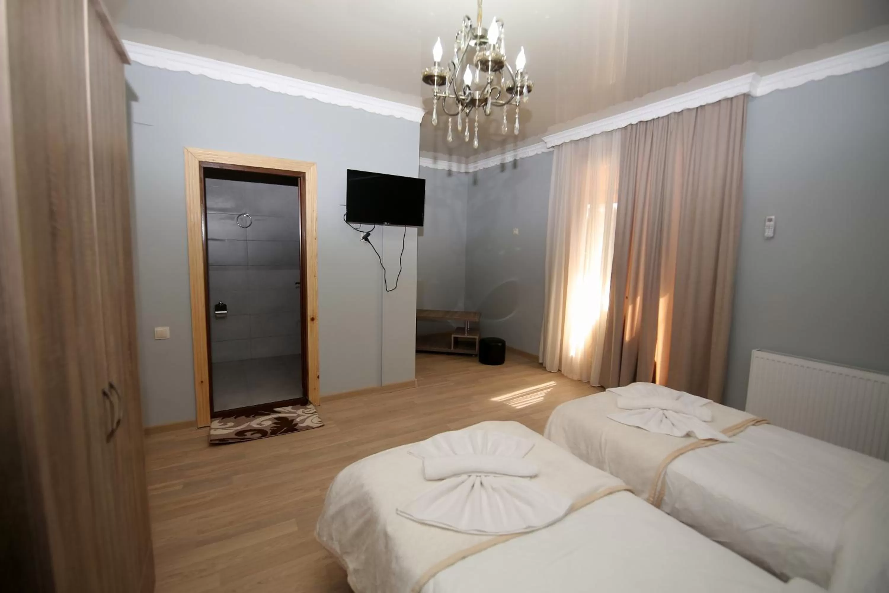 TV and multimedia, Bed in Hotel Shogi