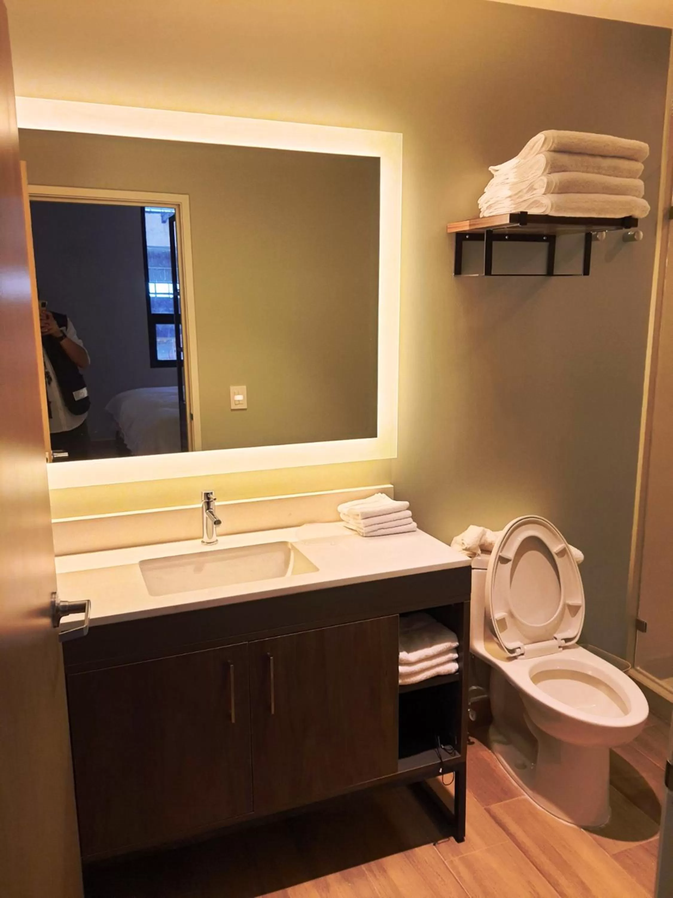 Bathroom in Staybridge Suites - Guadalajara Novena by IHG