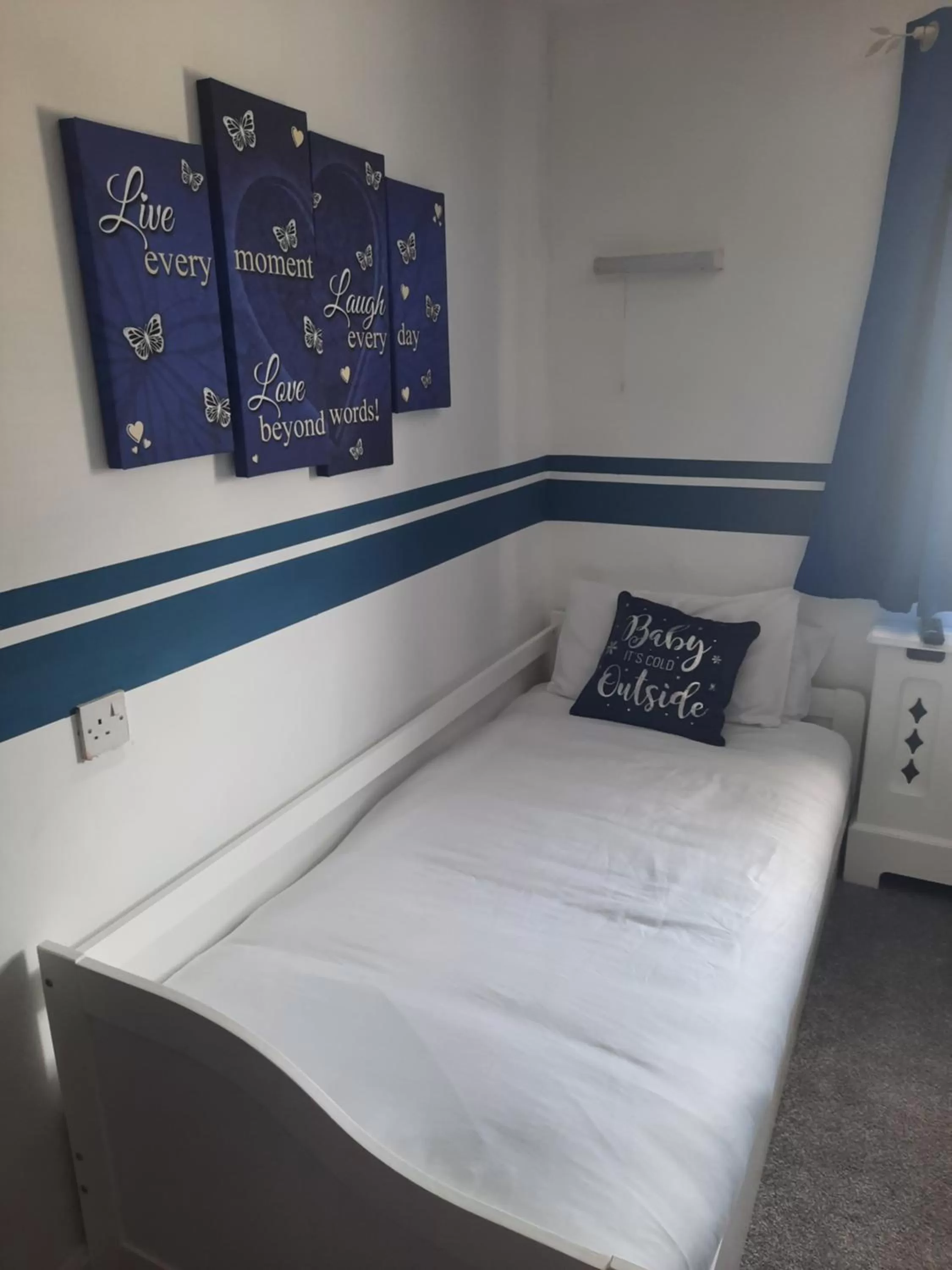 Bed in Cedarville Guesthouse