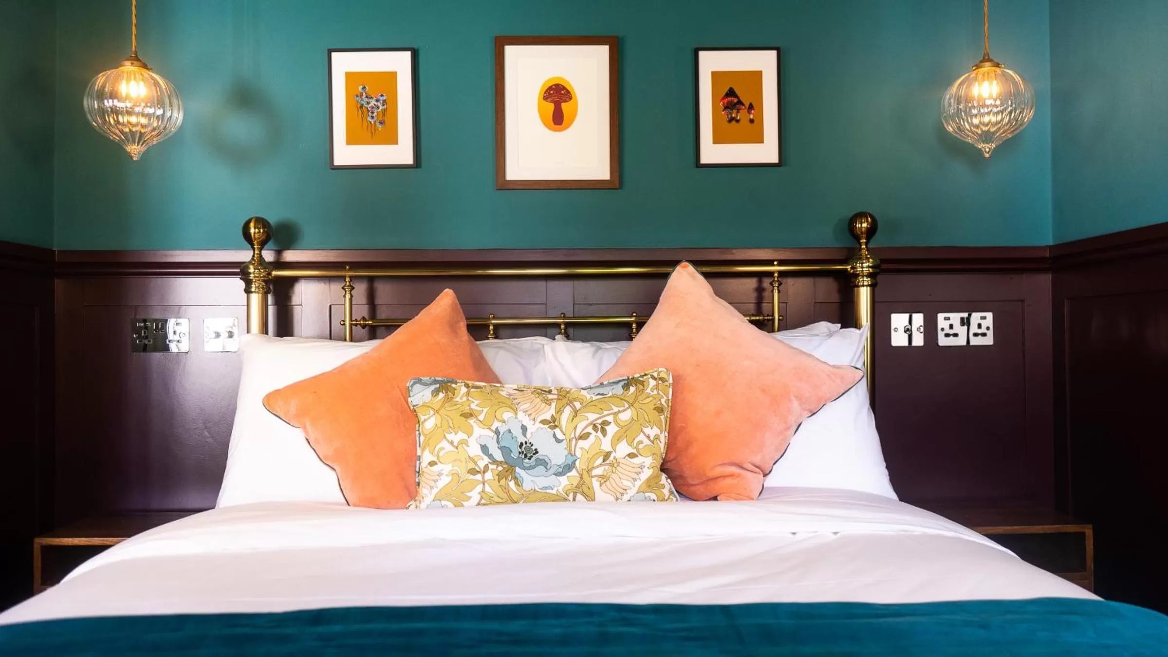 Bed in The Queens Chew Magna