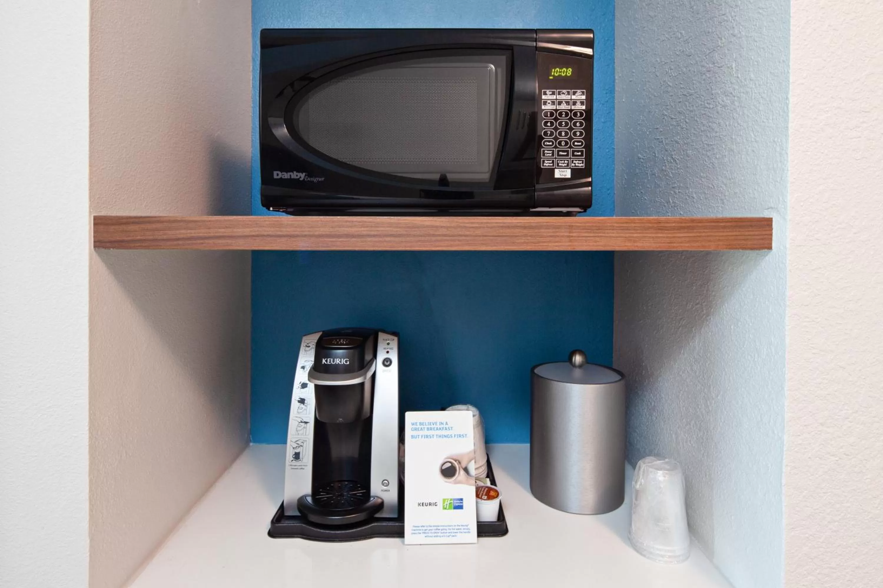 Photo of the whole room in Holiday Inn Express & Suites Clovis Fresno Area by IHG