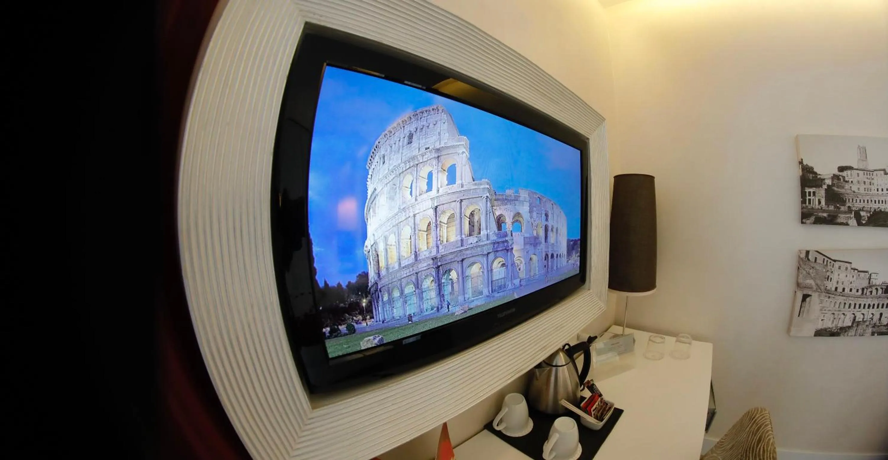 Decorative detail in Tullia&Prisca Relais