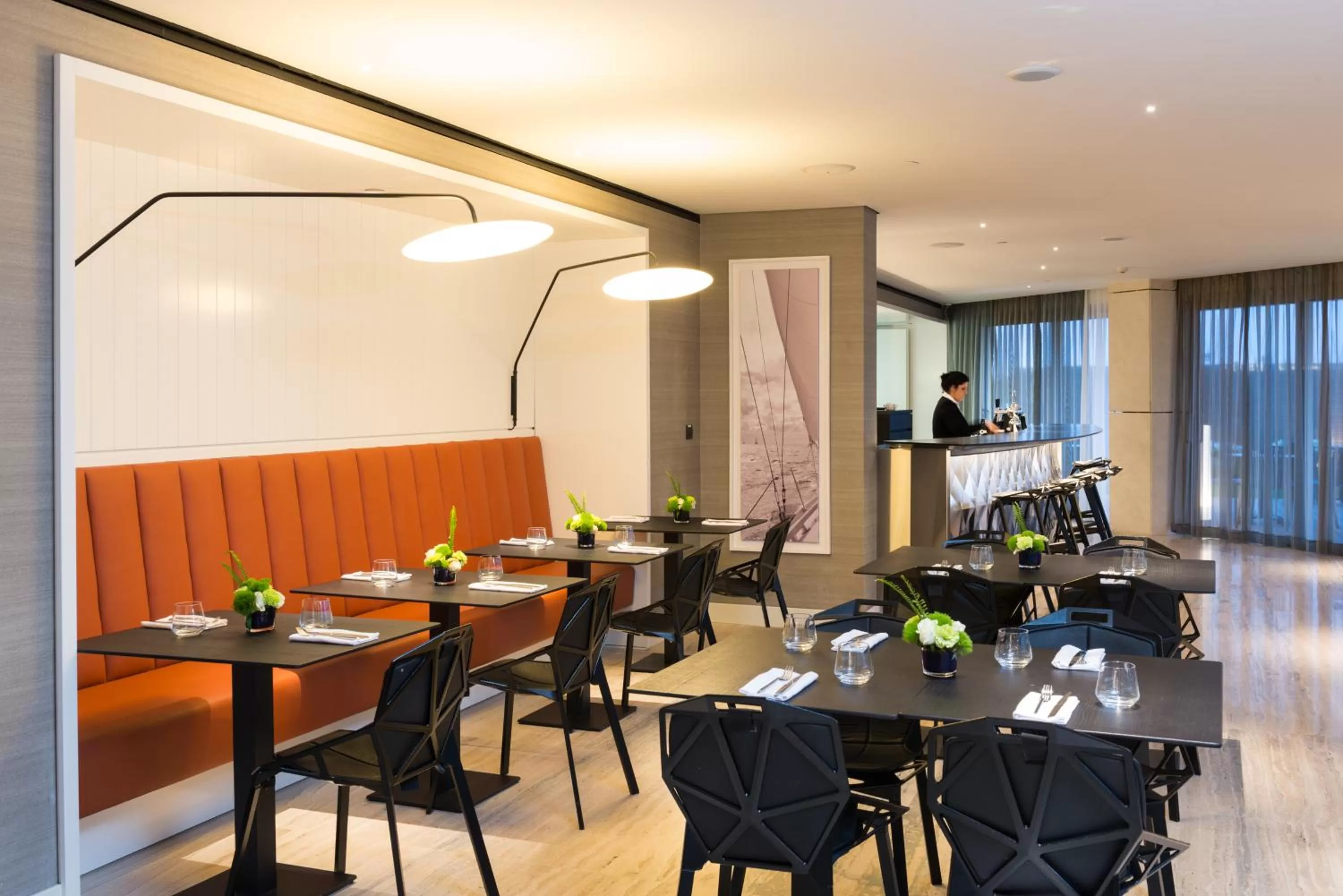 Restaurant/places to eat in Herods Herzliya