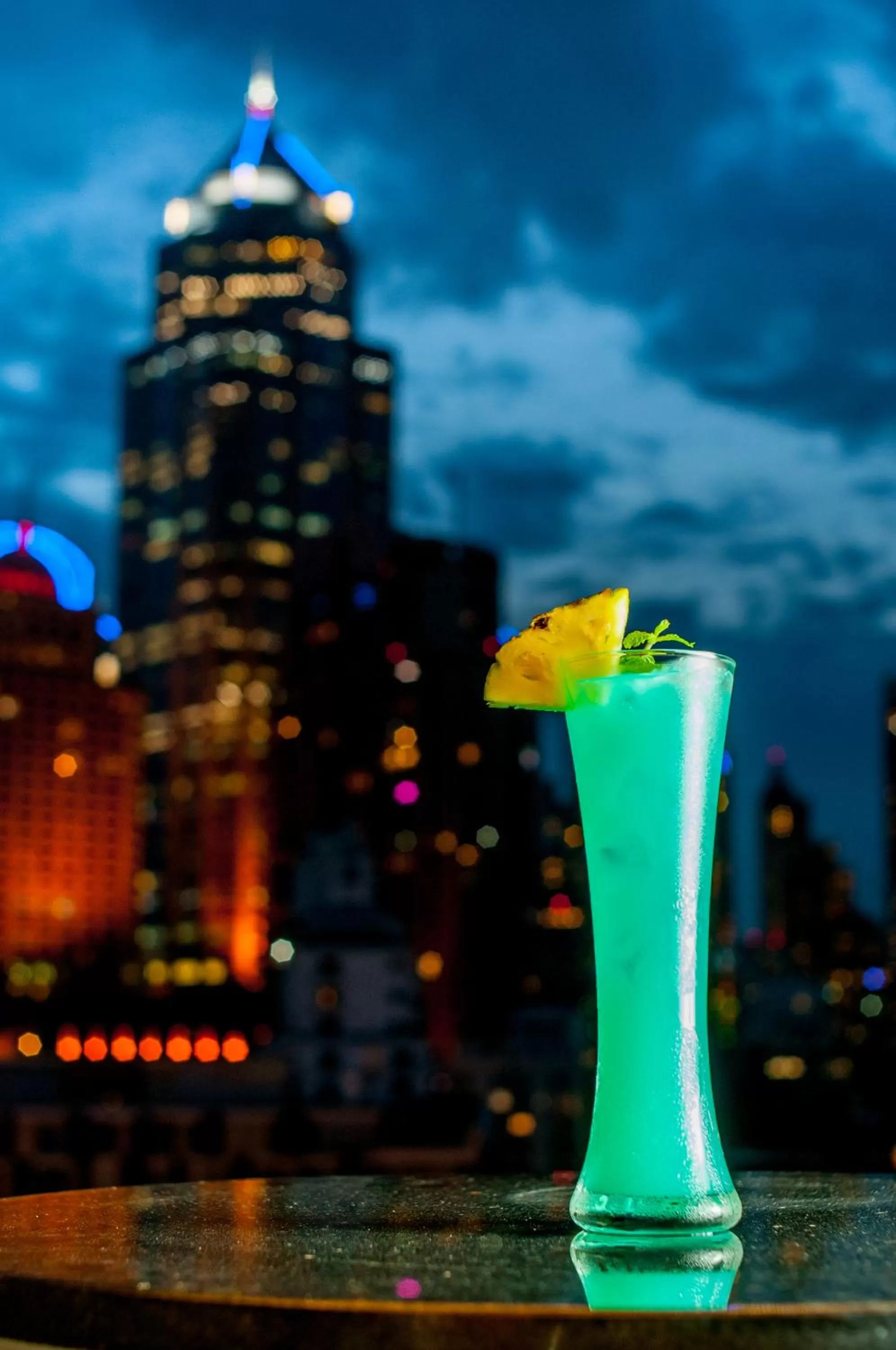 Food and drinks in SureStay Plus by Best Western Sukhumvit 2