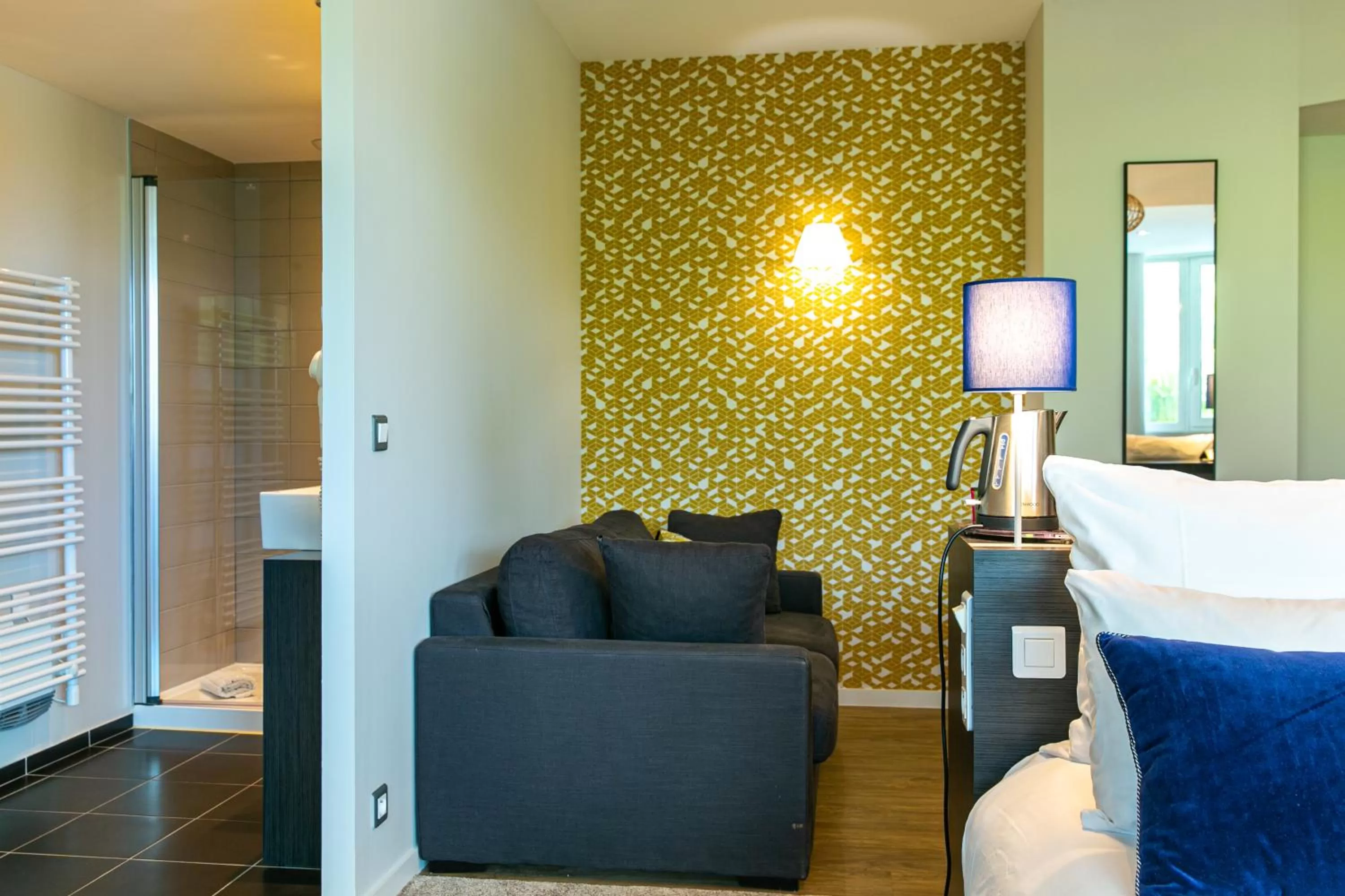 Photo of the whole room, Bed in Hotel Restaurant Saint James, Montaigu-Vendée The Originals Boutique