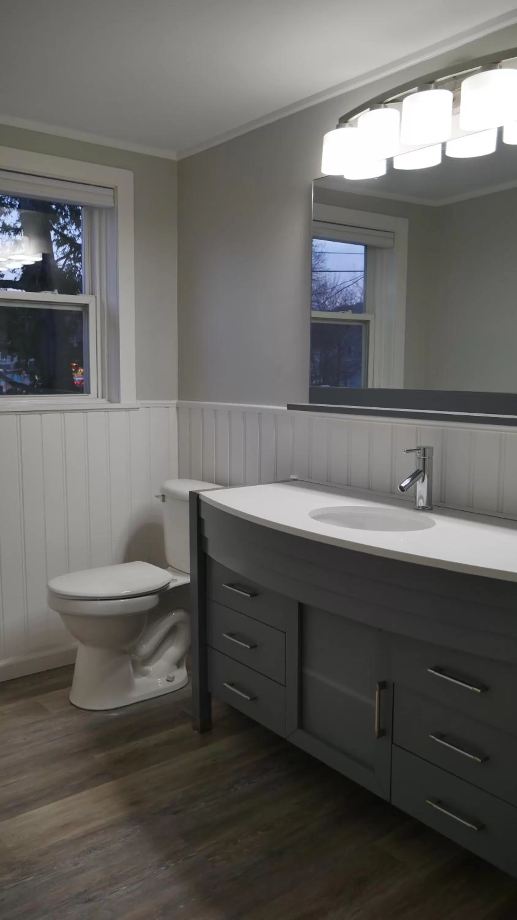 Bathroom in Top Notch Inn