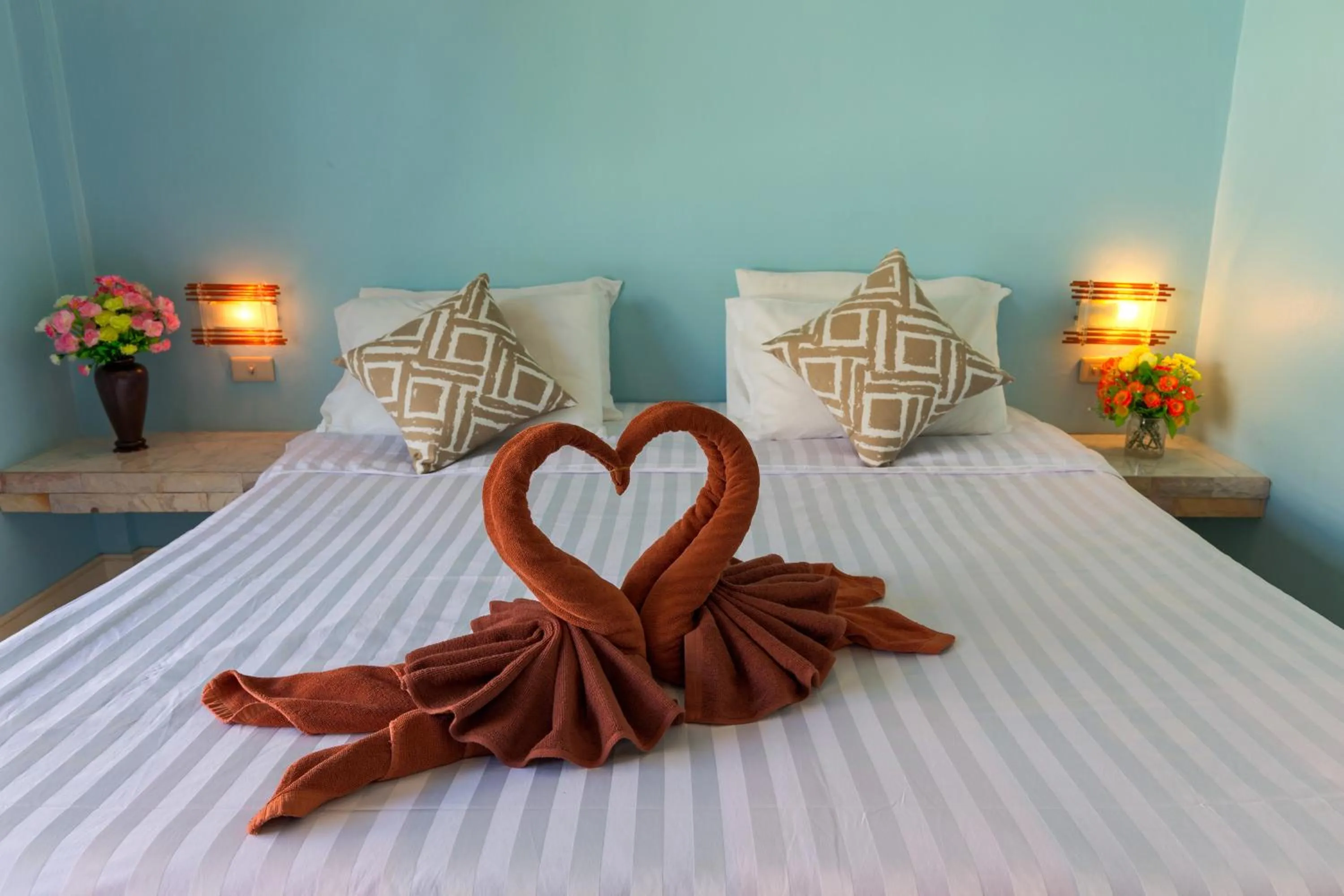 Bed in Baan Chaylay Resort Karon