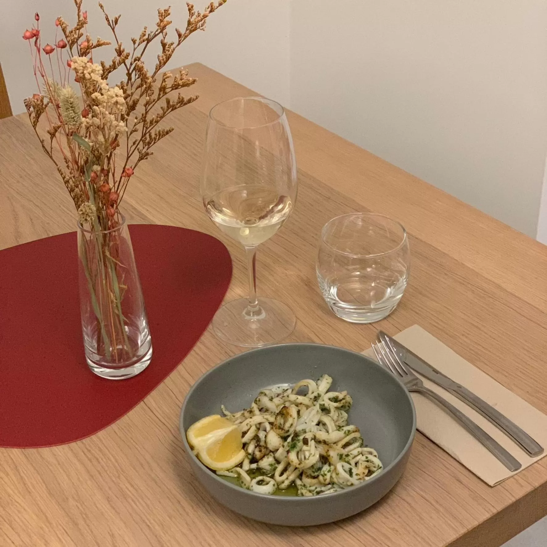 Restaurant/places to eat in Villa Harriet