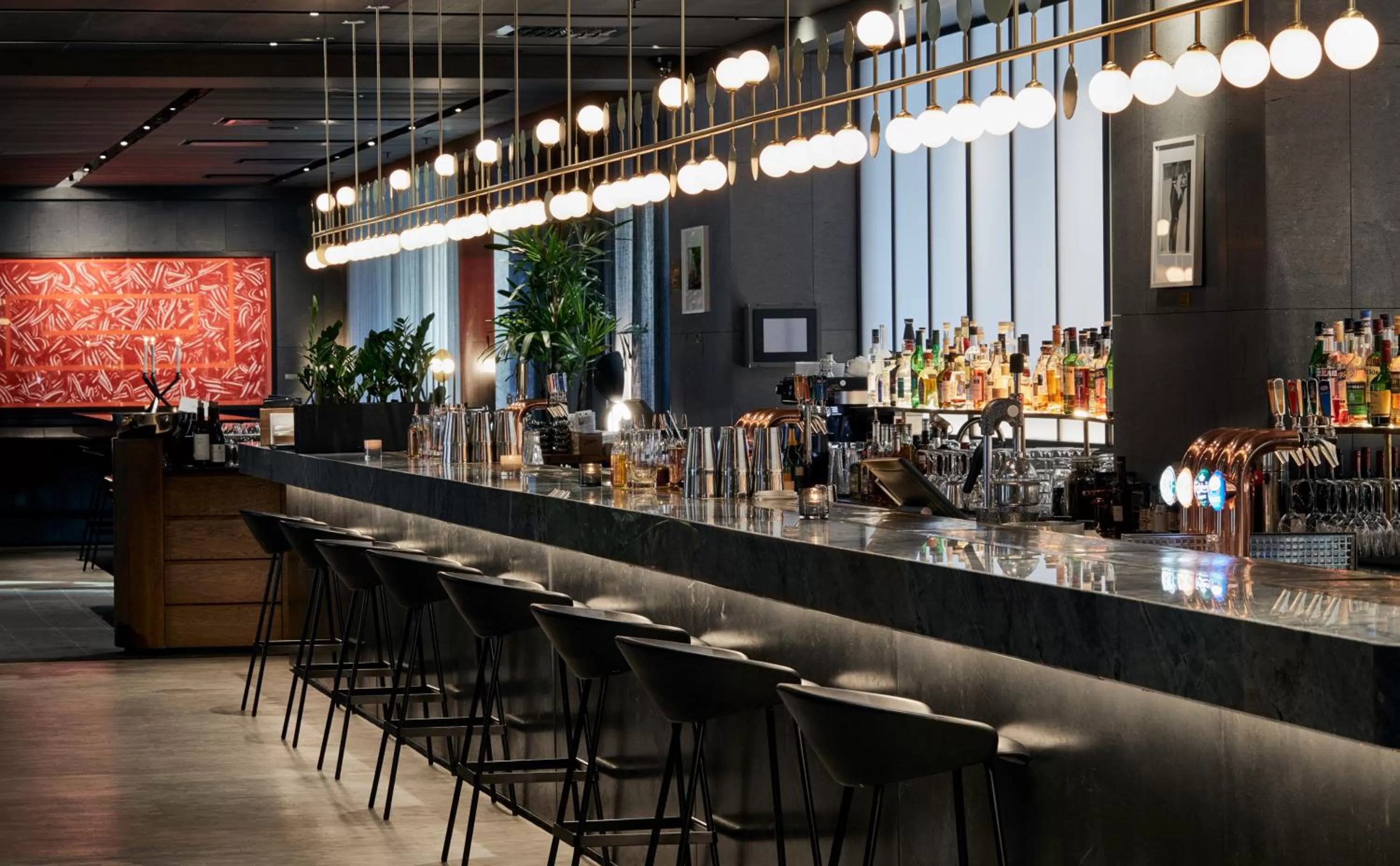 Lounge or bar in At Six