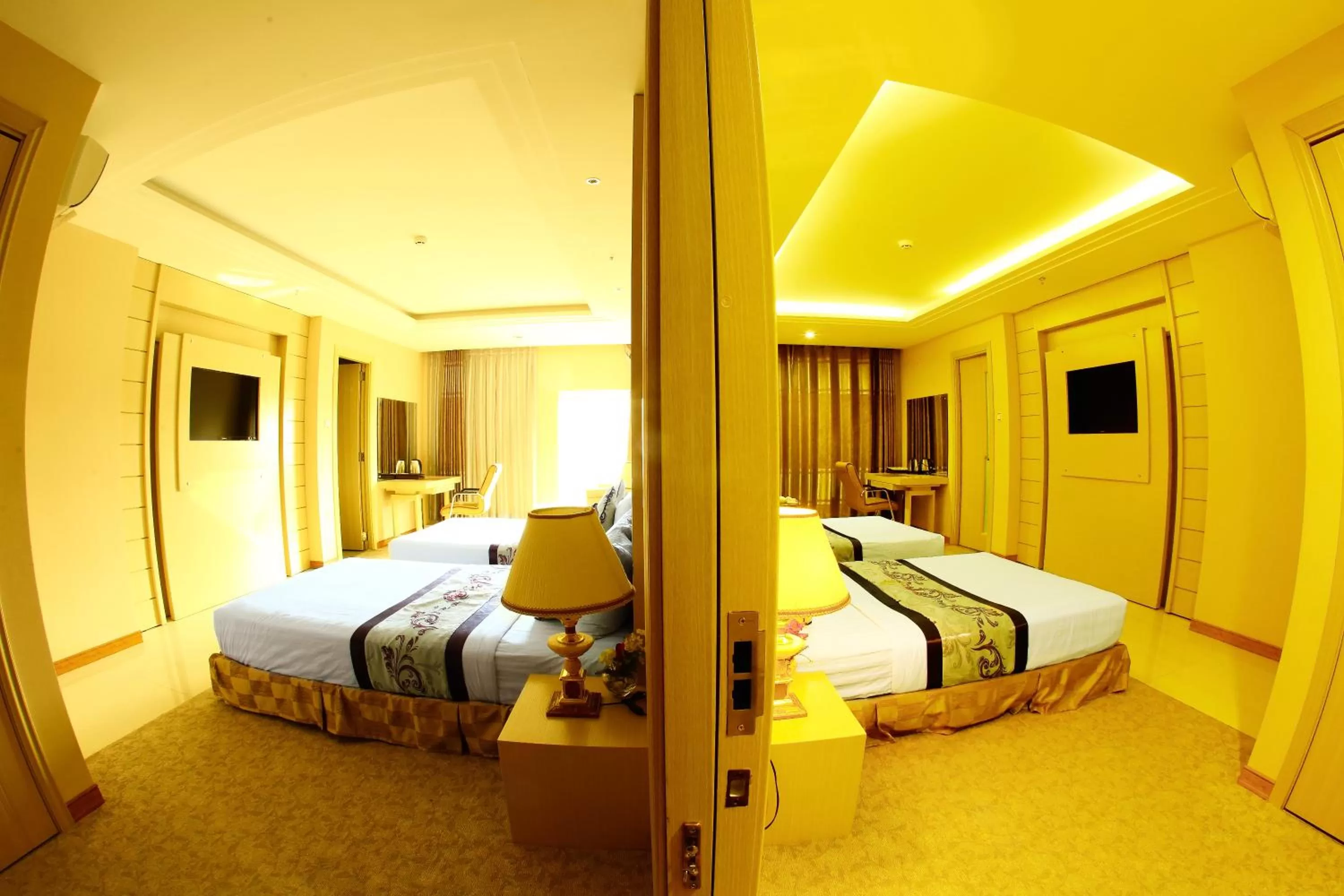 Photo of the whole room, Bed in Holiday One Can Tho Hotel