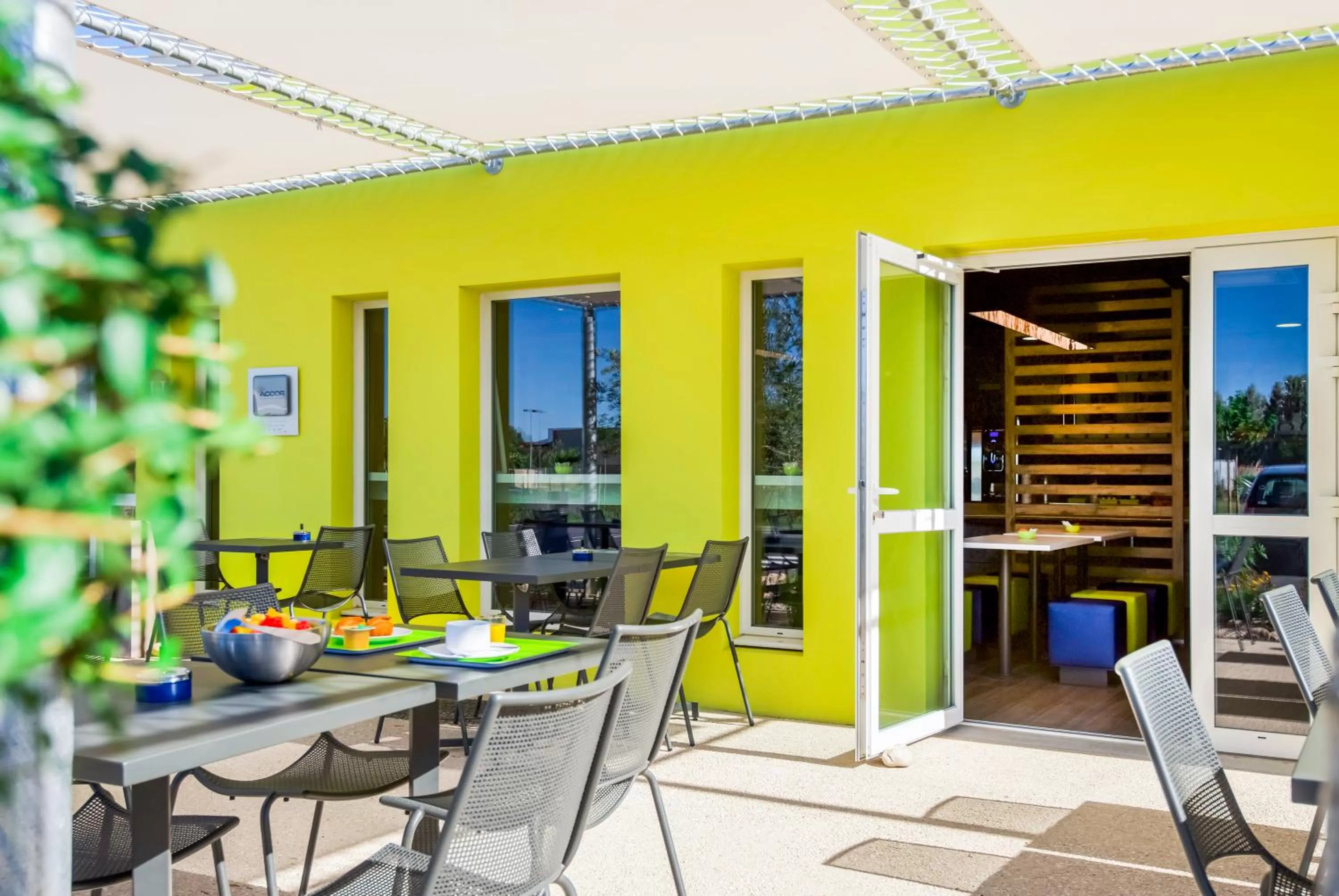 Balcony/Terrace in Ibis Budget Saint-Martin-de-Crau Porte de Camargue