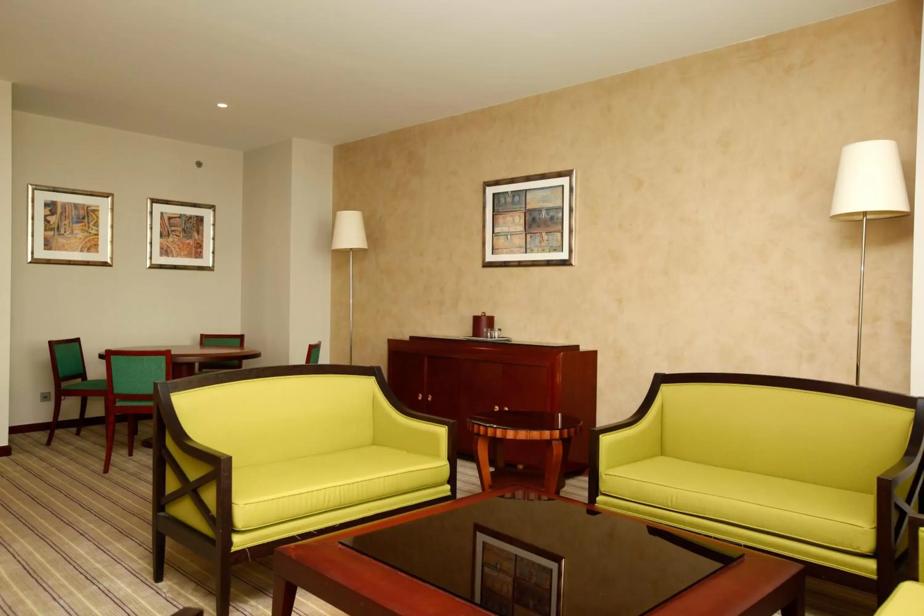King Suite with Dining - City View in Holiday Inn Olaya by IHG King Suite with Dining - City View in Holiday Inn Olaya by IHG