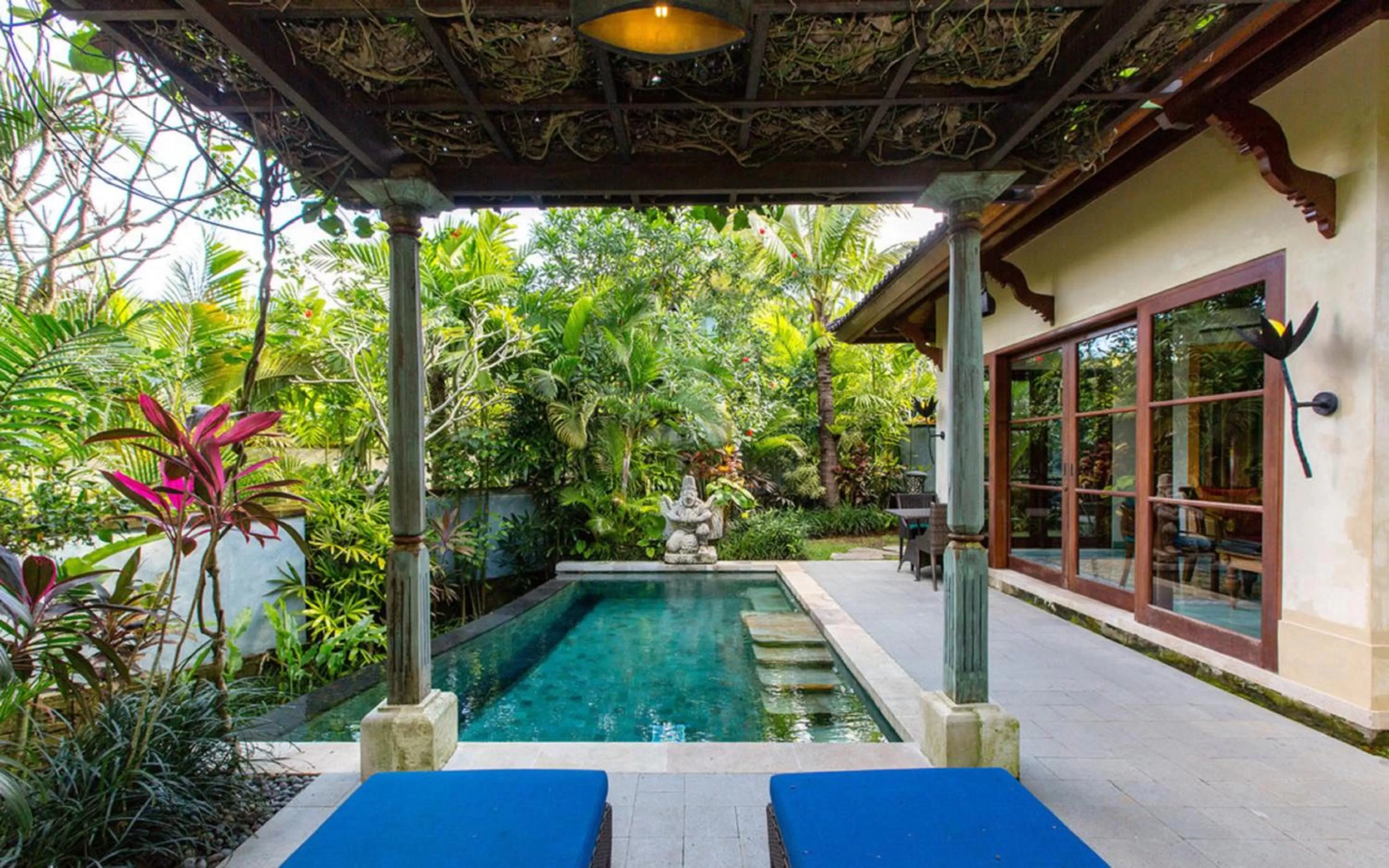 Swimming pool in Dwaraka The Royal Villas