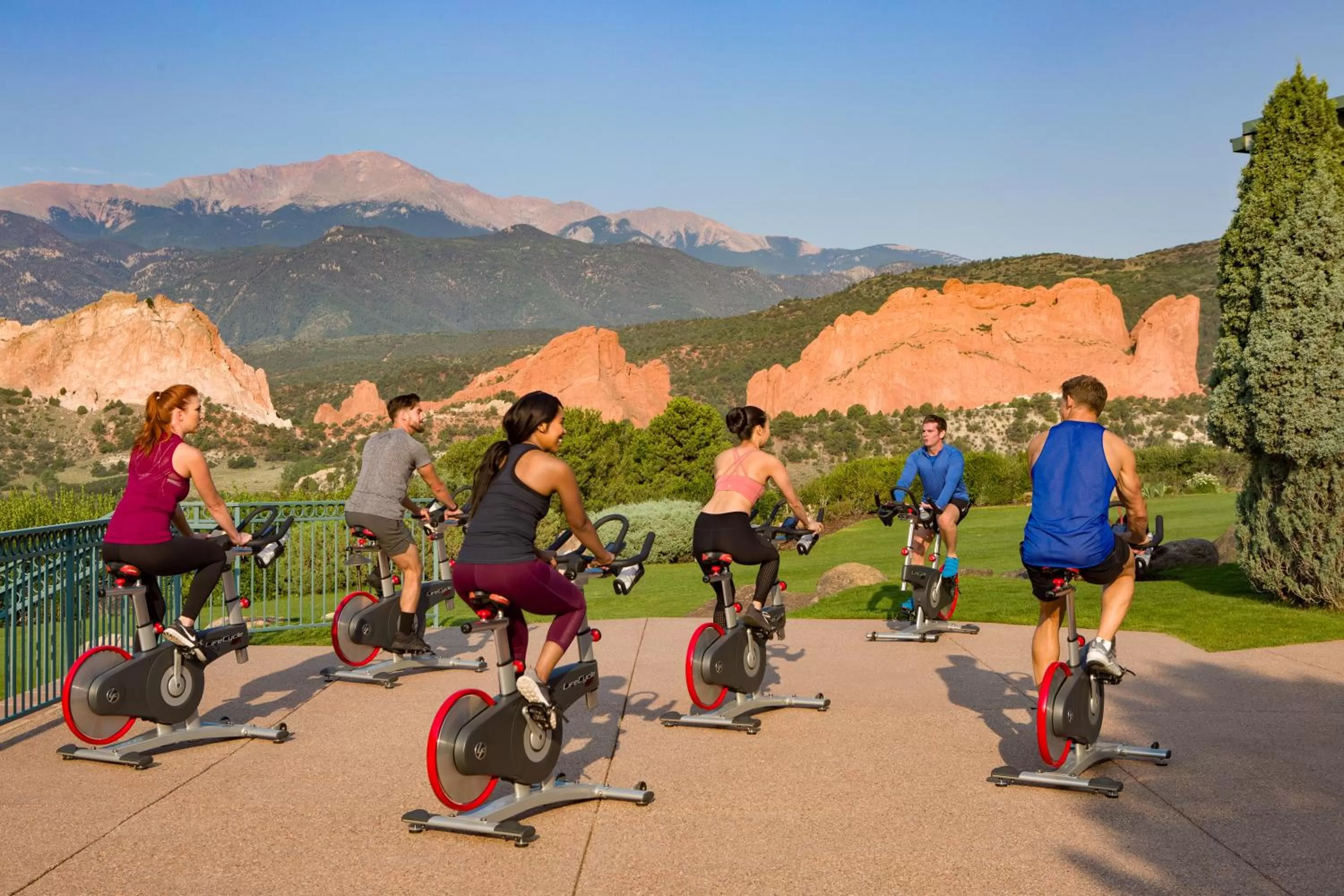 Sports in Garden of the Gods Resort & Club
