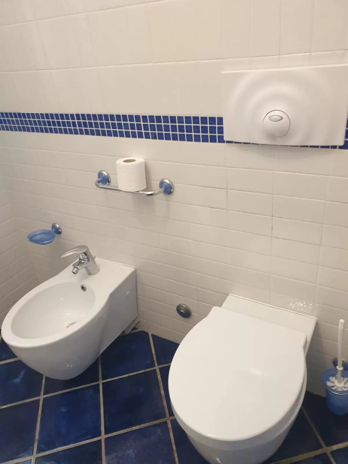 Toilet in Hotel Mareluna Ischia