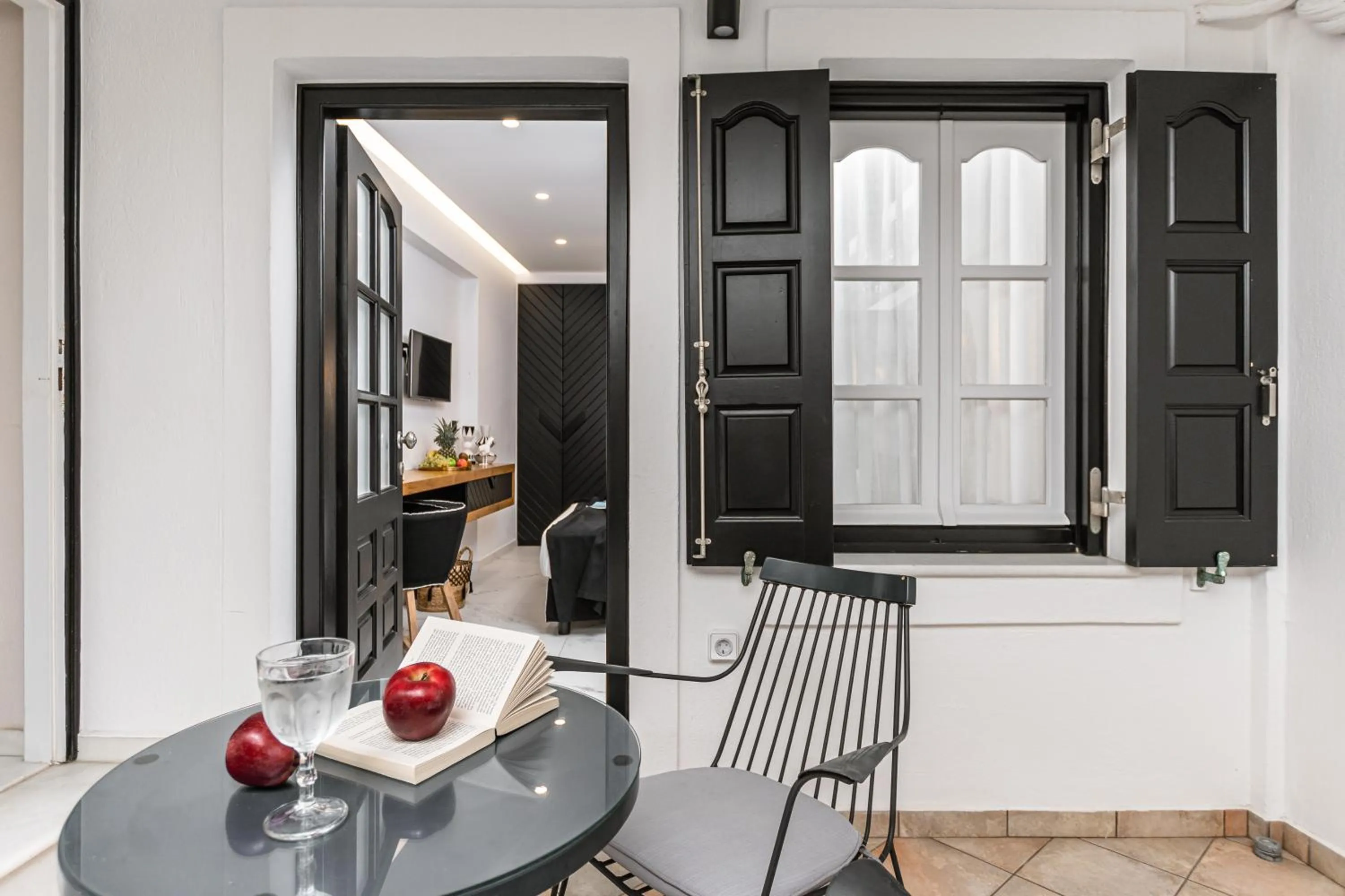 Seating area in Hotel Palatia