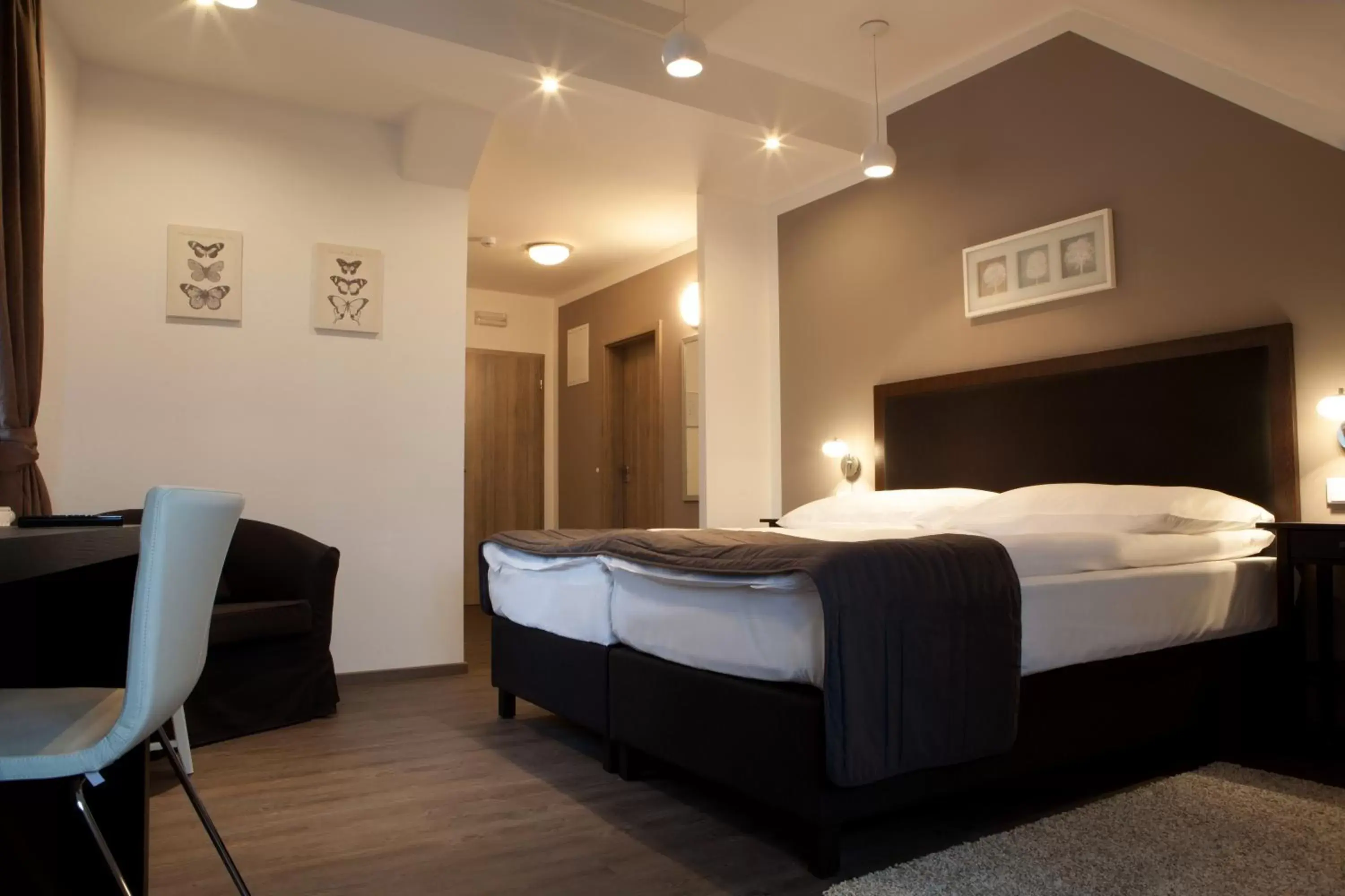 Apartment (2-4 Adults) in Hotel Koruna Apartment (2-4 Adults) in Hotel Koruna