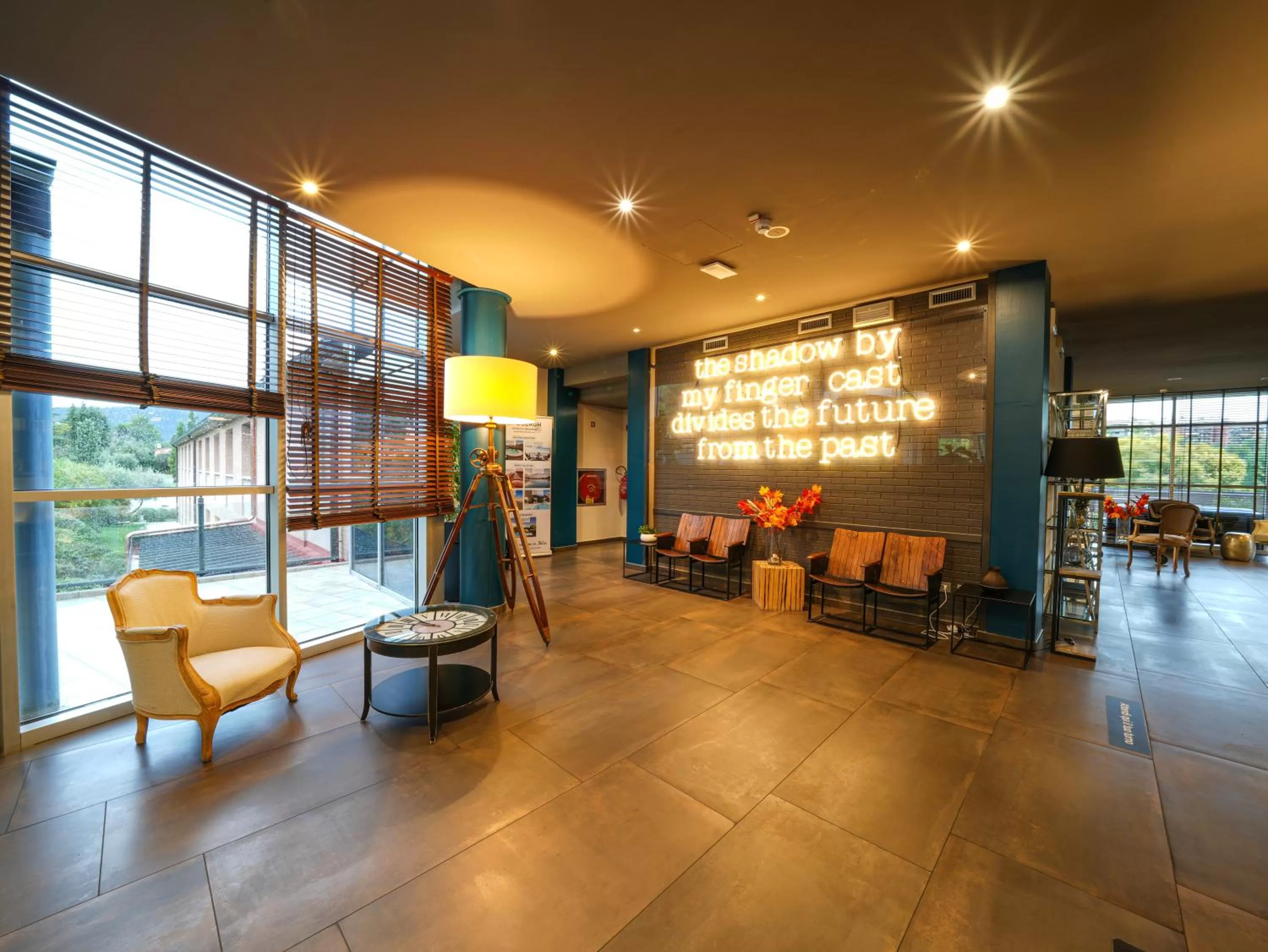 La Meridiana Bleisure Hotel