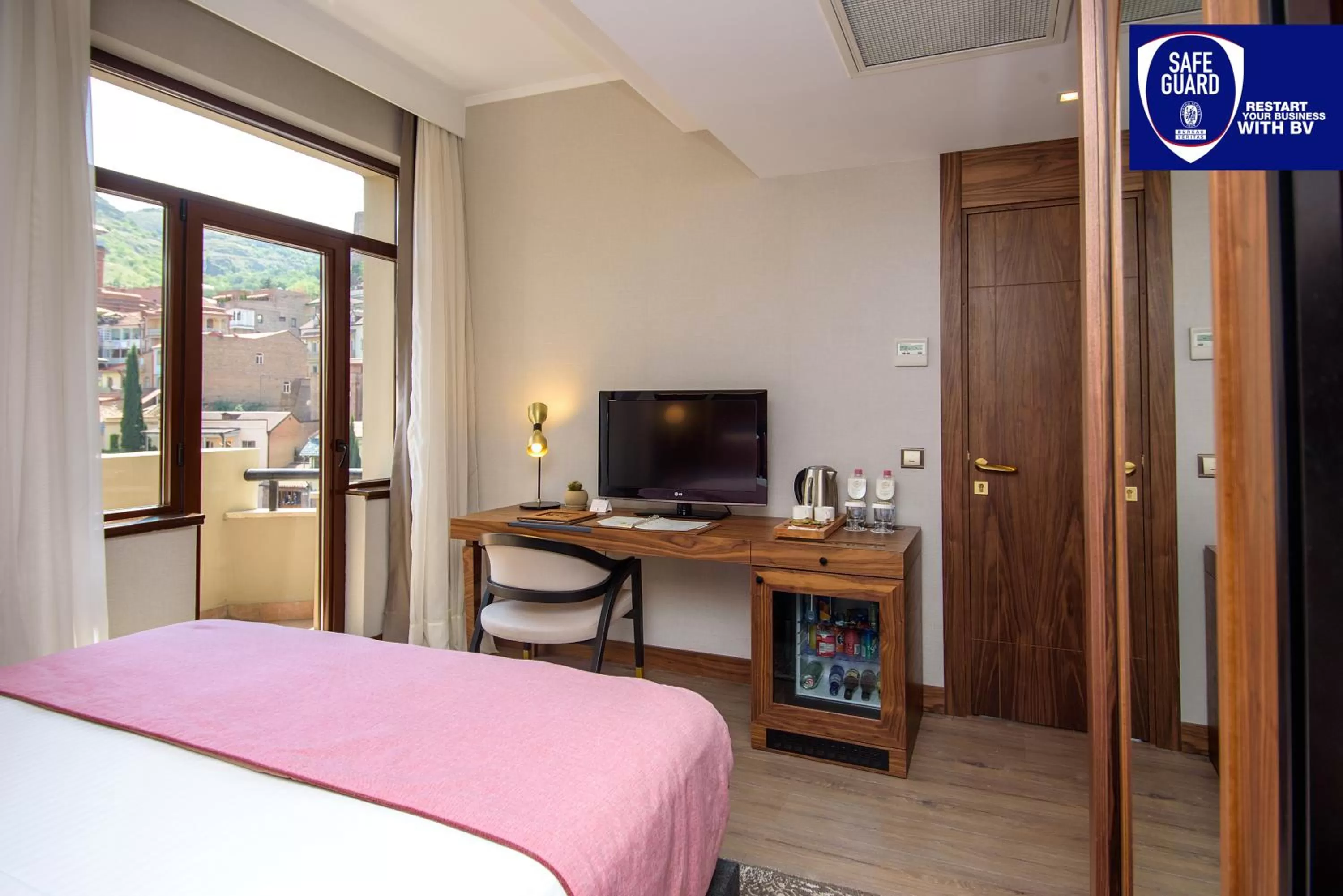 Bed in Tiflis Palace