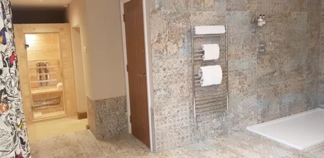 Shower in Grange Boutique Hotel