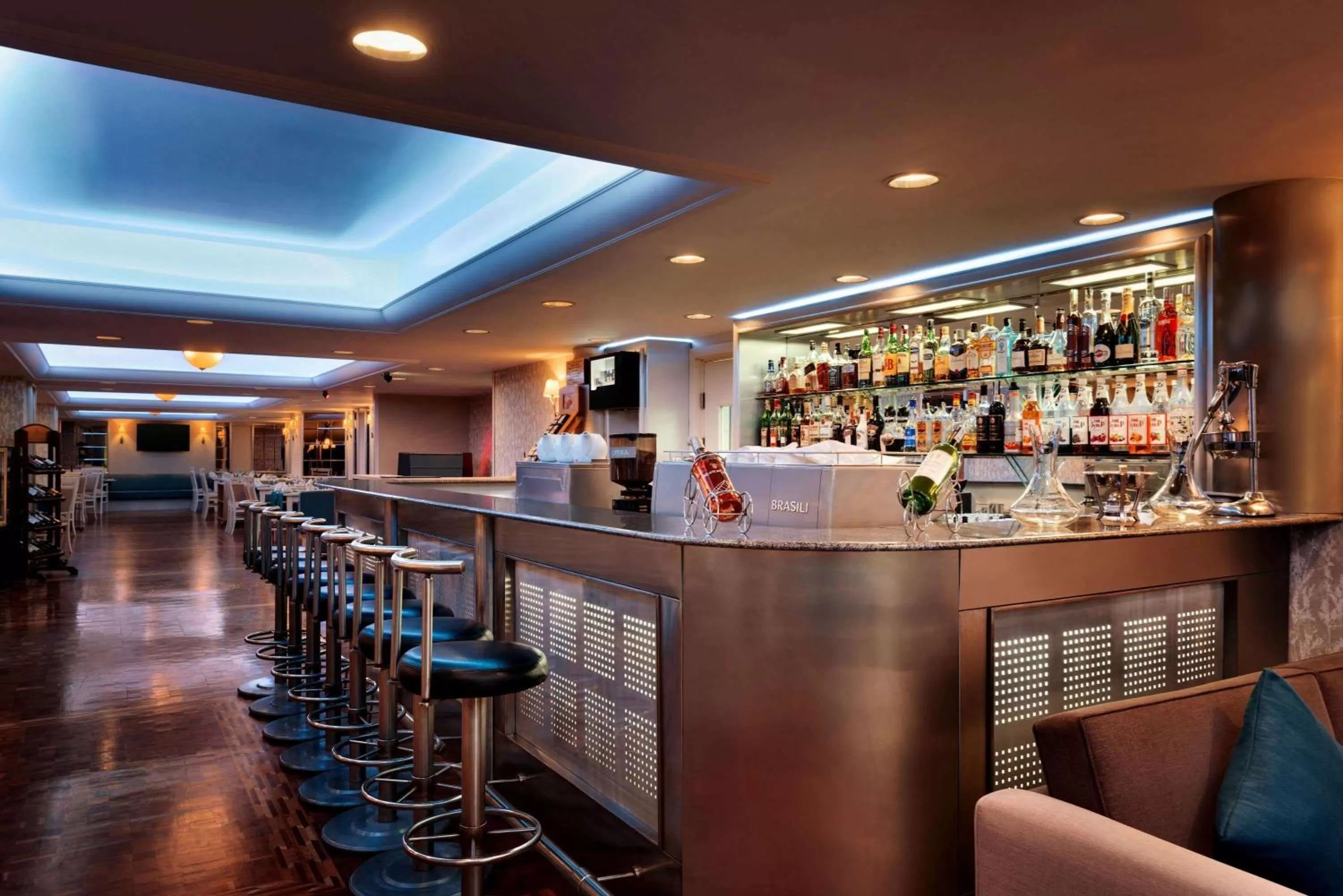 Restaurant/places to eat in Wyndham Tashkent