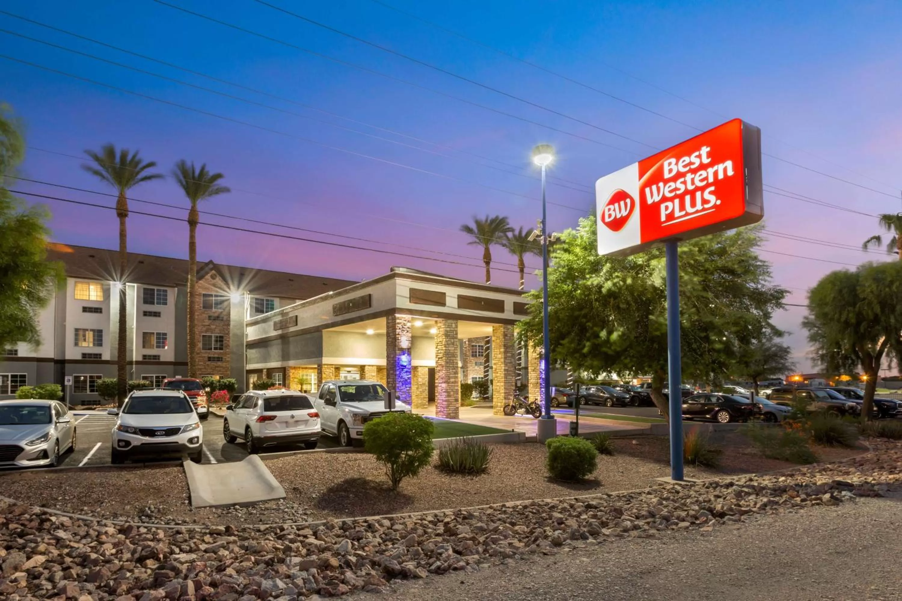 Property building in Best Western Plus Yuma Foothills Inn & Suites