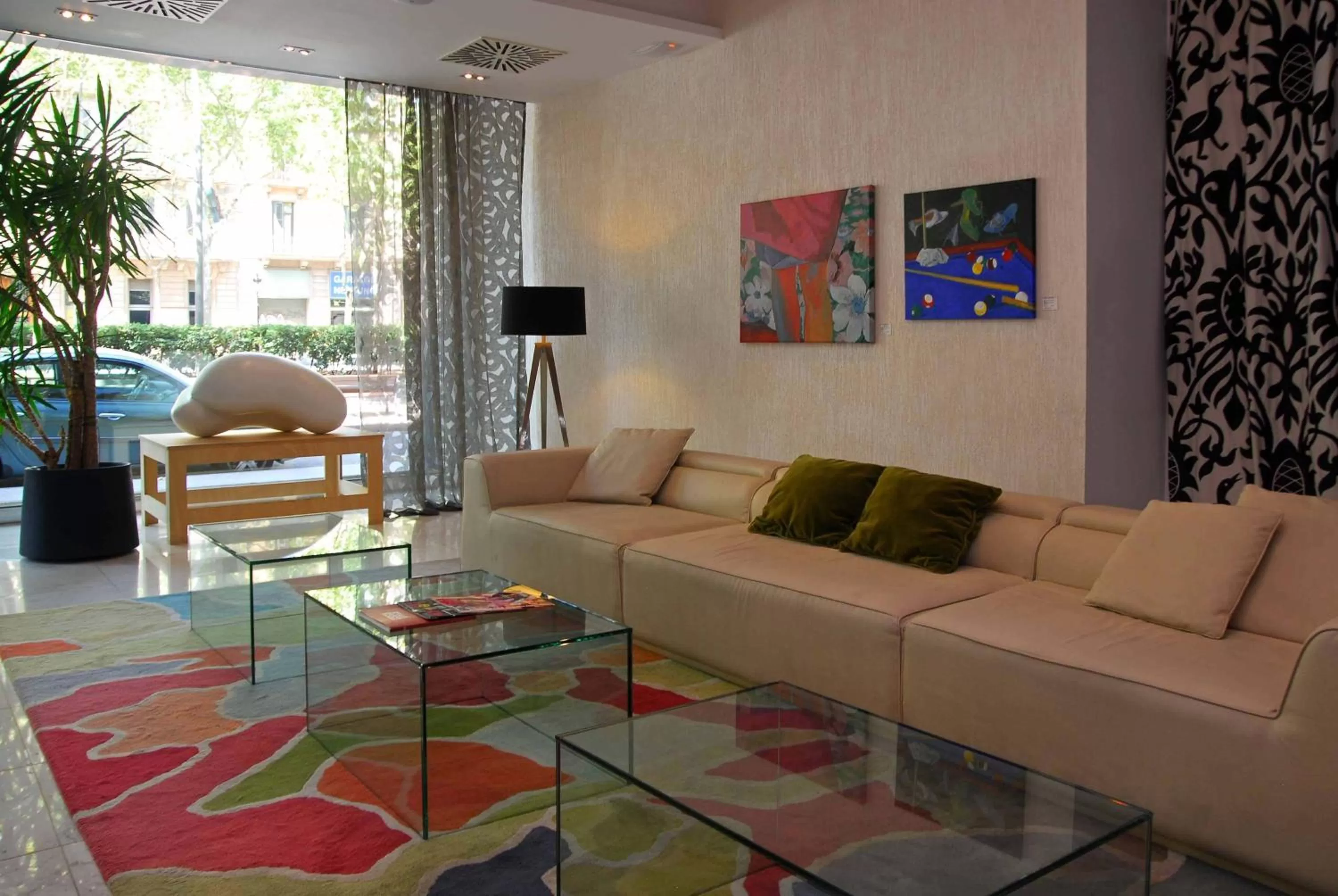 Lobby or reception in Grupotel Gran Via 678