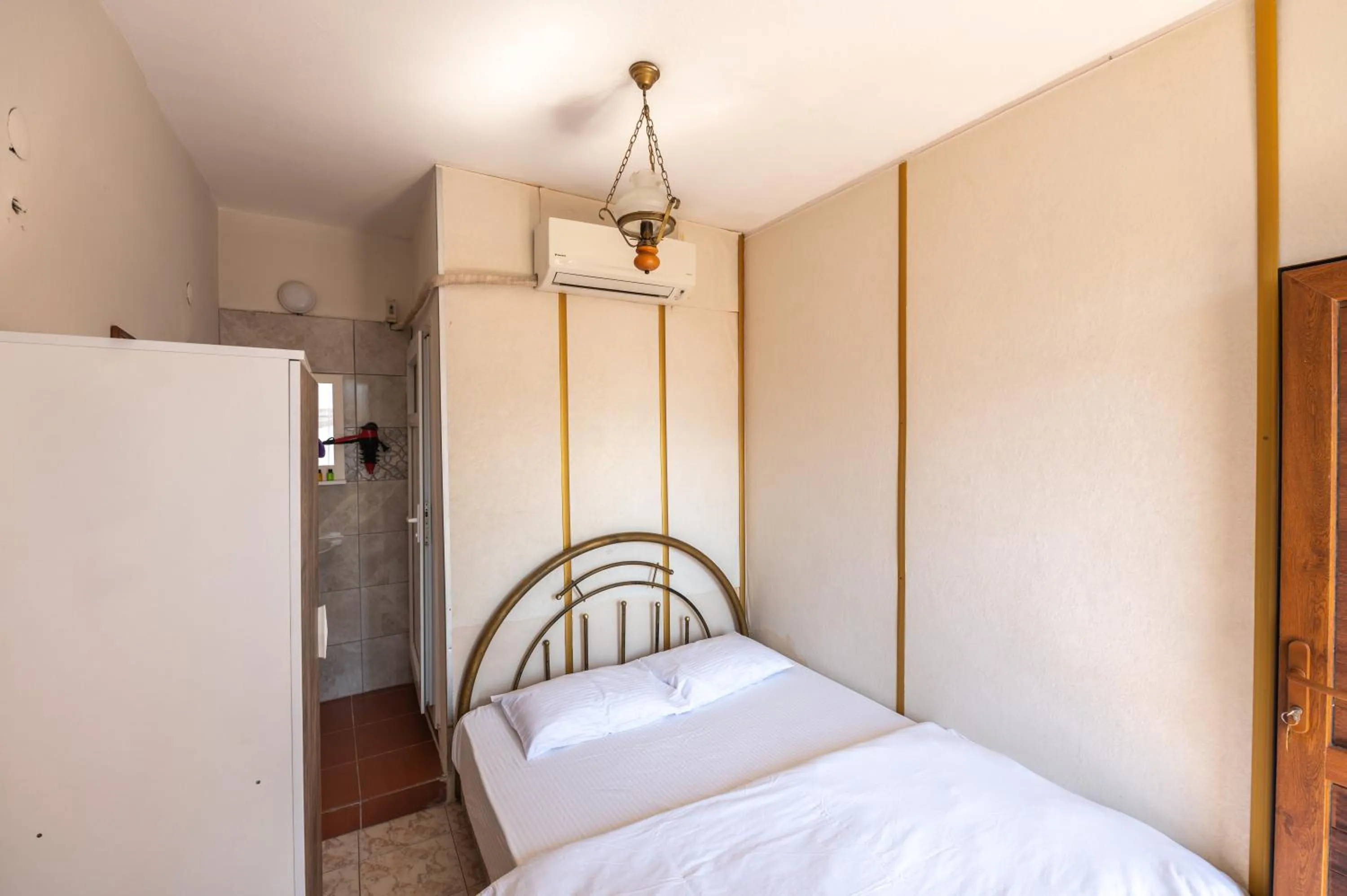 Bedroom, Bed in Anz Guest House Pansiyon