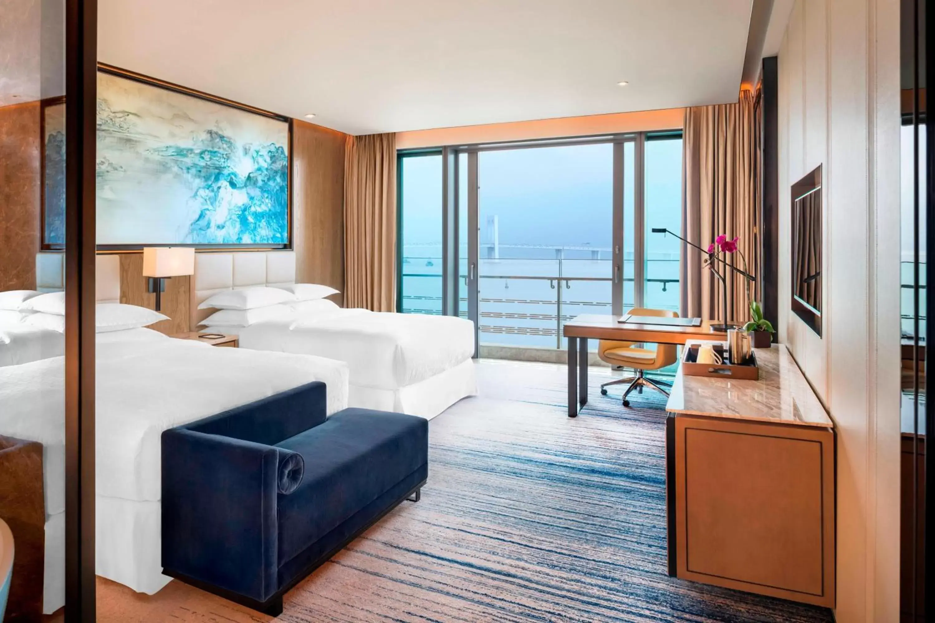 Deluxe Ocean View, Guest room, 2 Twin/Single Bed(s) in Sheraton Zhuhai Hotel Deluxe Ocean View, Guest room, 2 Twin/Single Bed(s) in Sheraton Zhuhai Hotel