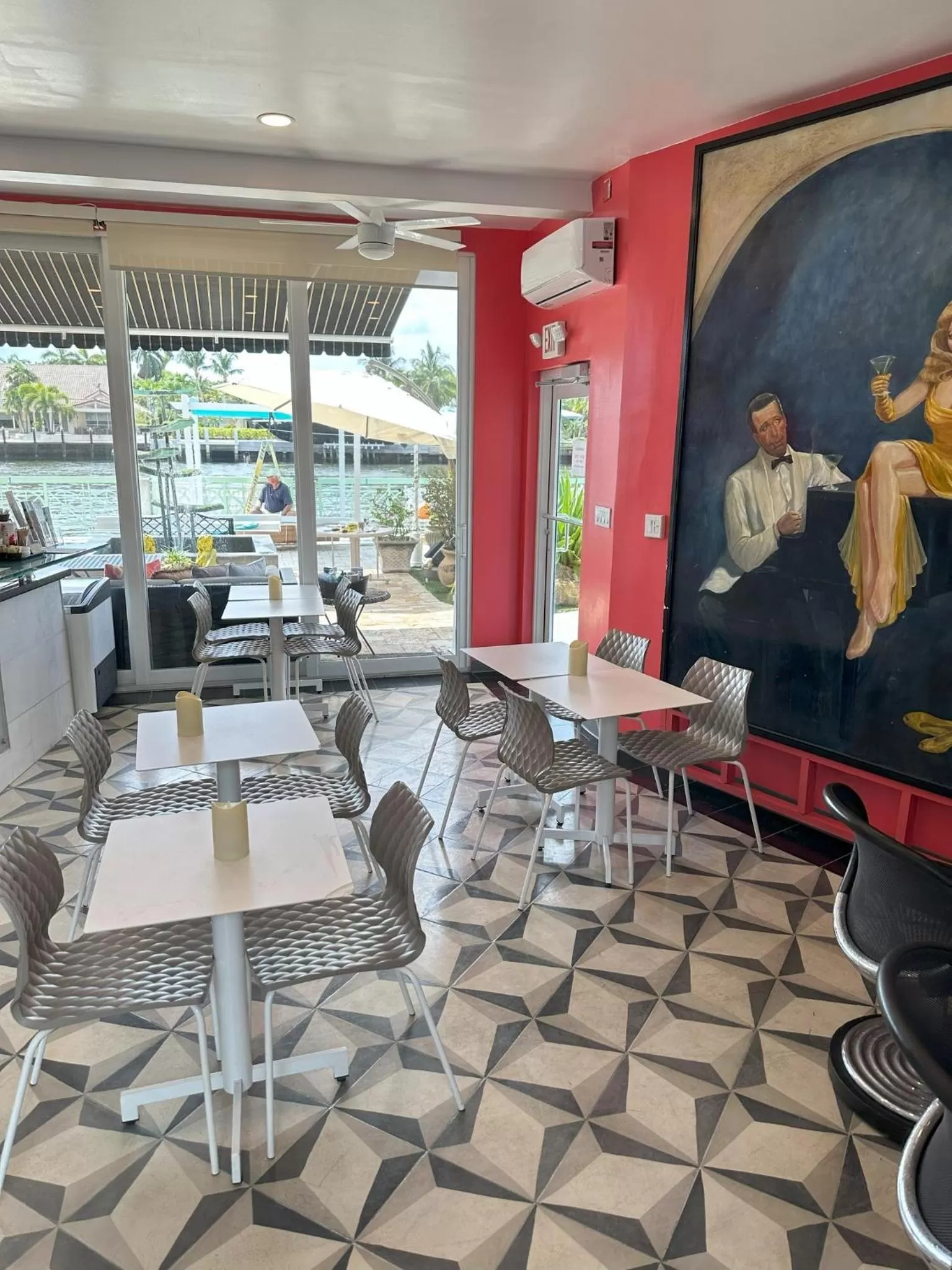 Manhattan Tower Apartment Hotel