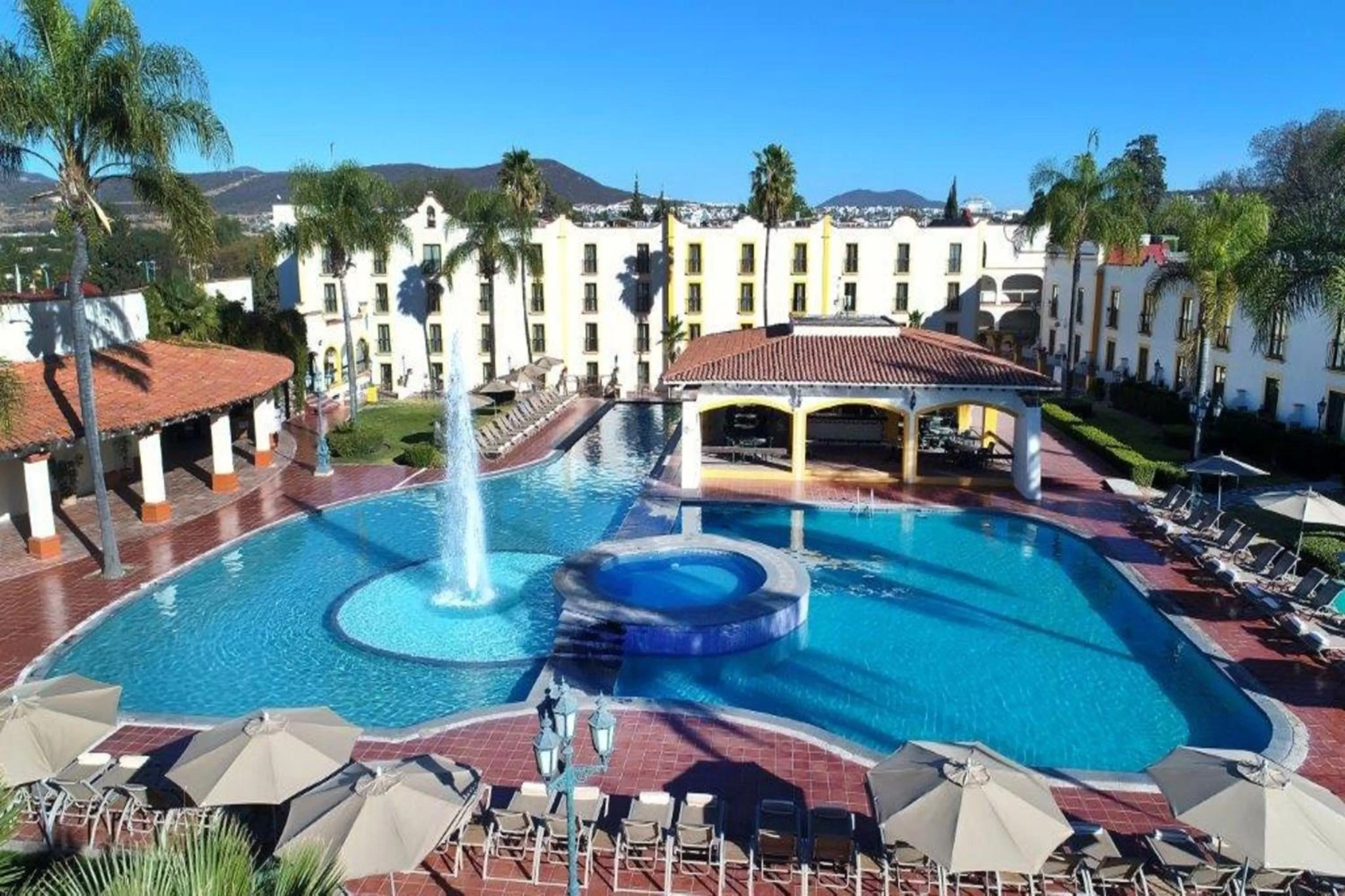 Swimming pool, Pool View in Mision Grand Juriquilla