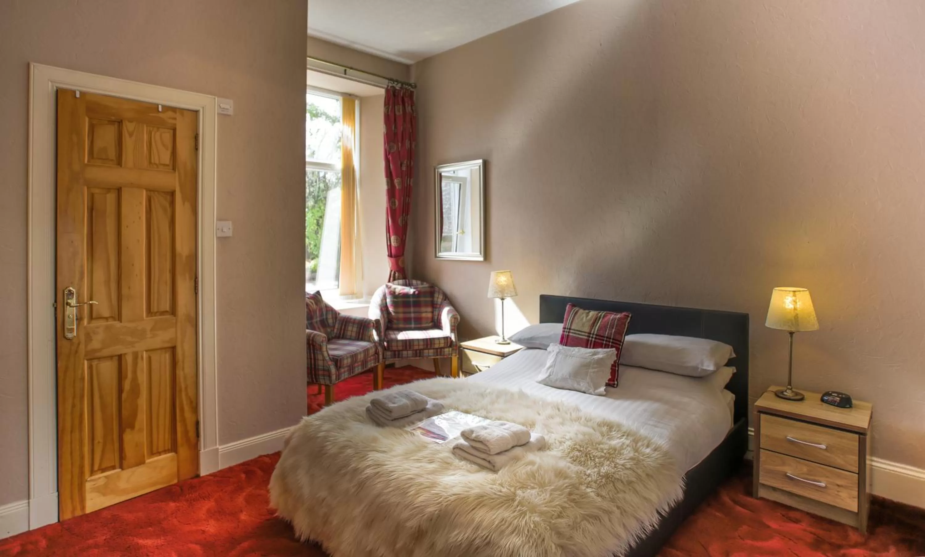 Bedroom, Bed in Ness House