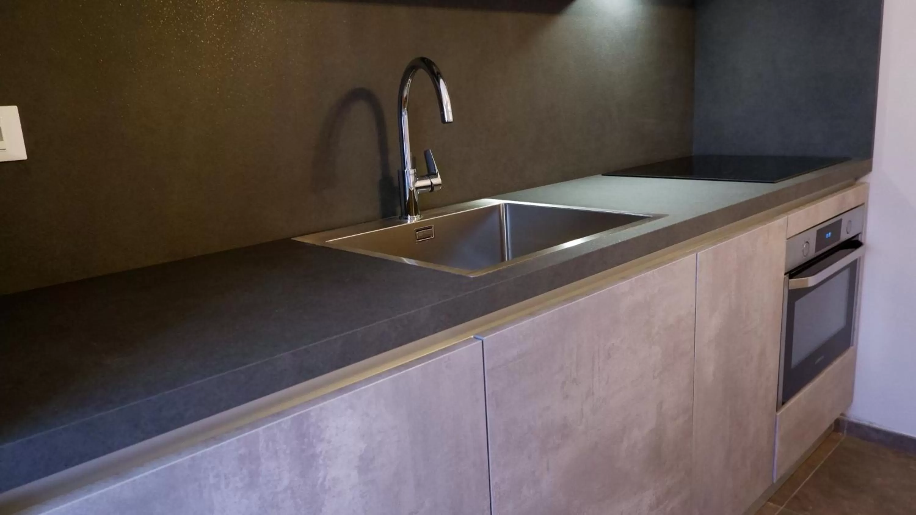 Kitchen/Kitchenette in Pianomare Riviera Apartments and Rooms