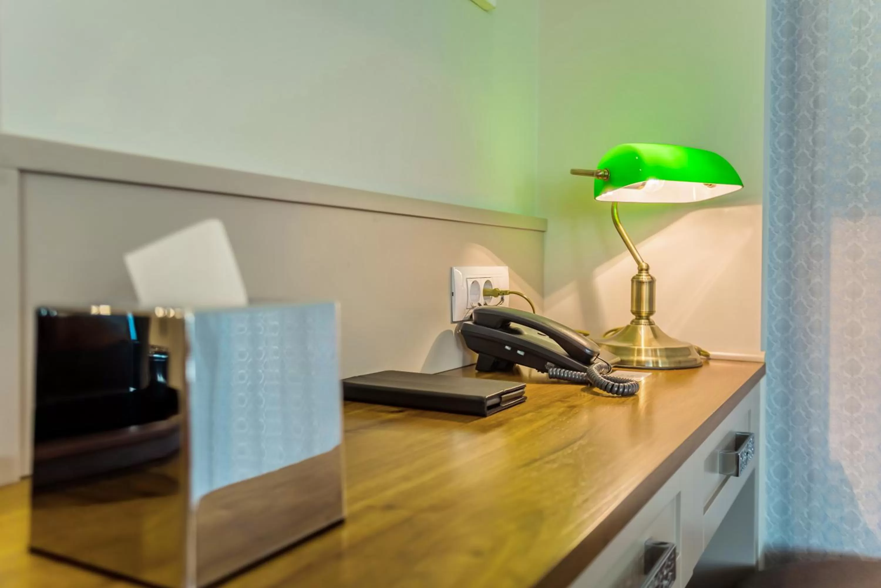 Communal lounge/ TV room in Hotel Residence Promenade