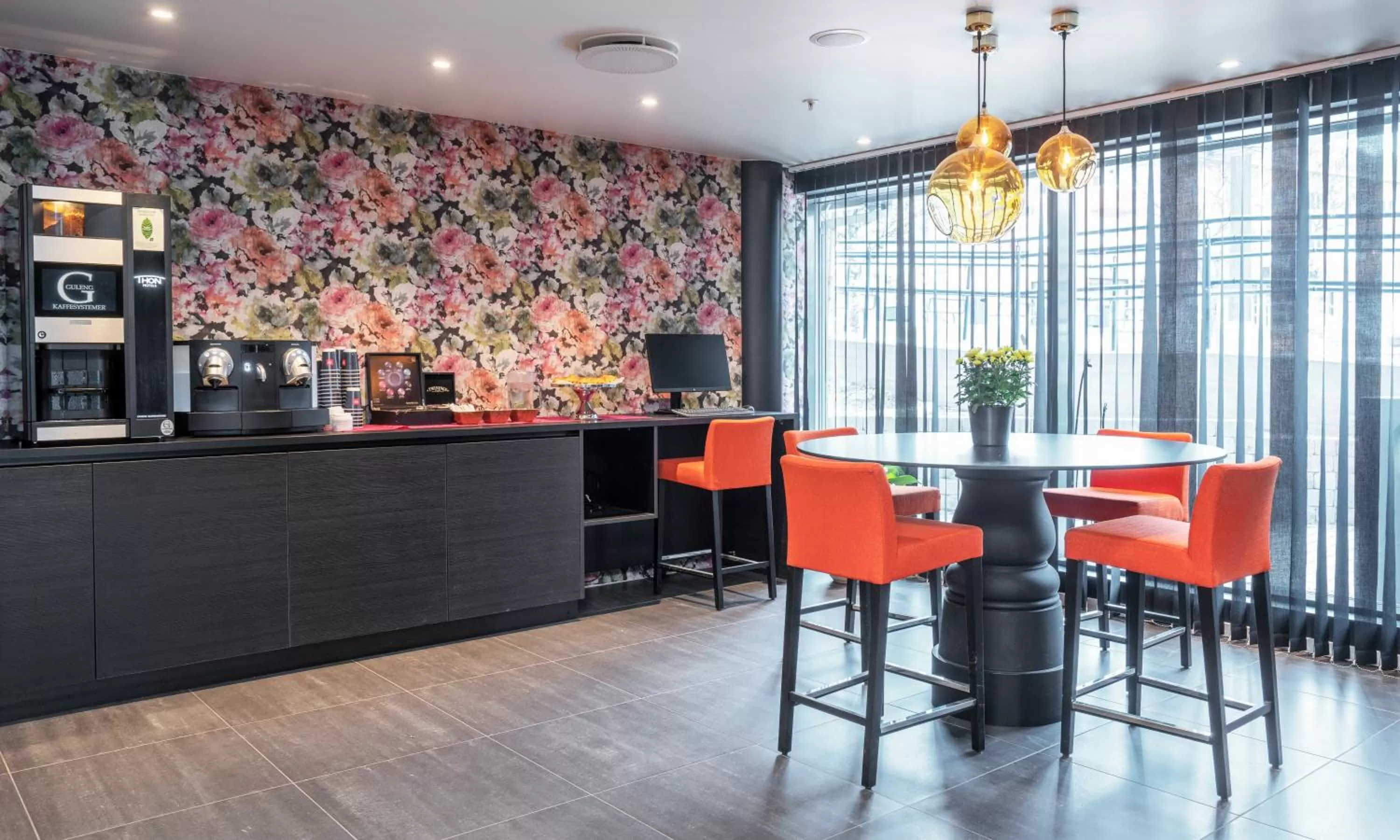 Lobby or reception in Thon Hotel Hammerfest